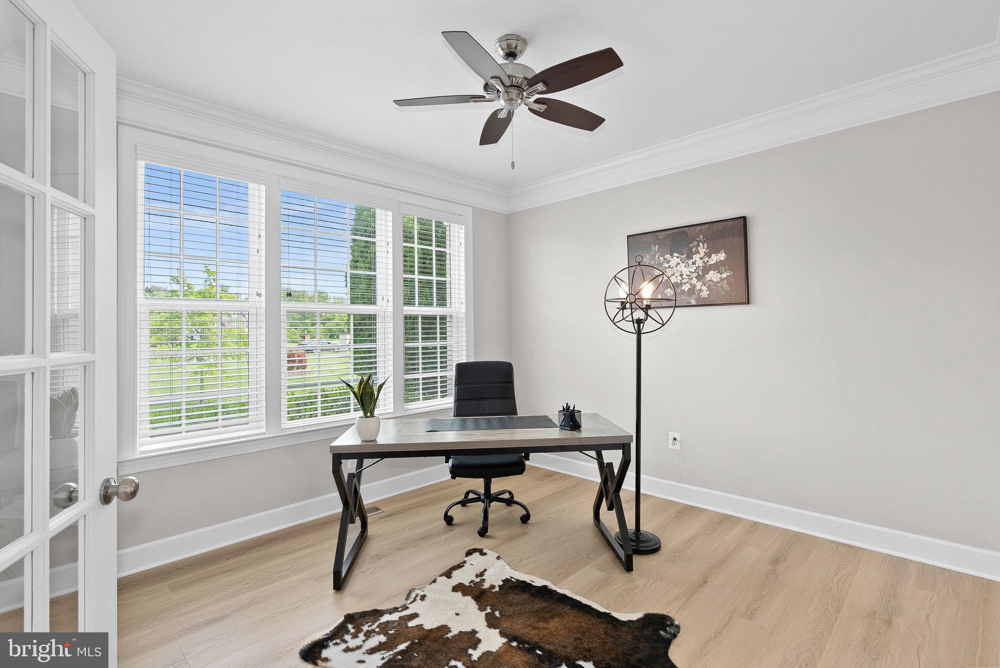 HUNTLEIGH AT CREIGHTON FARMS - Residential