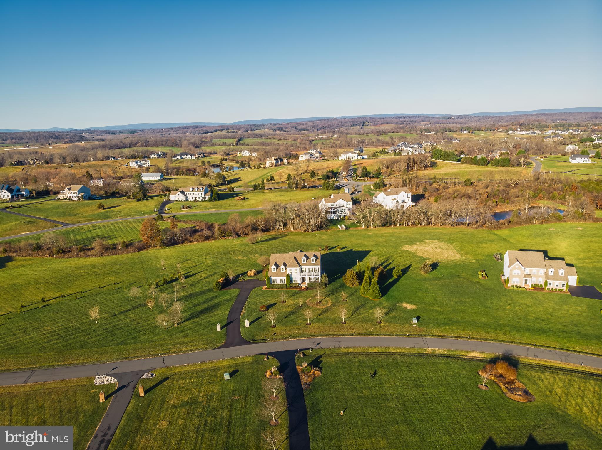 HUNTLEIGH AT CREIGHTON FARMS - Residential