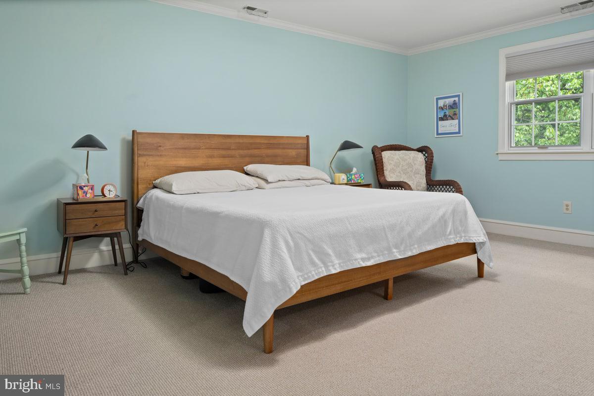 TEVERSALL - Residential