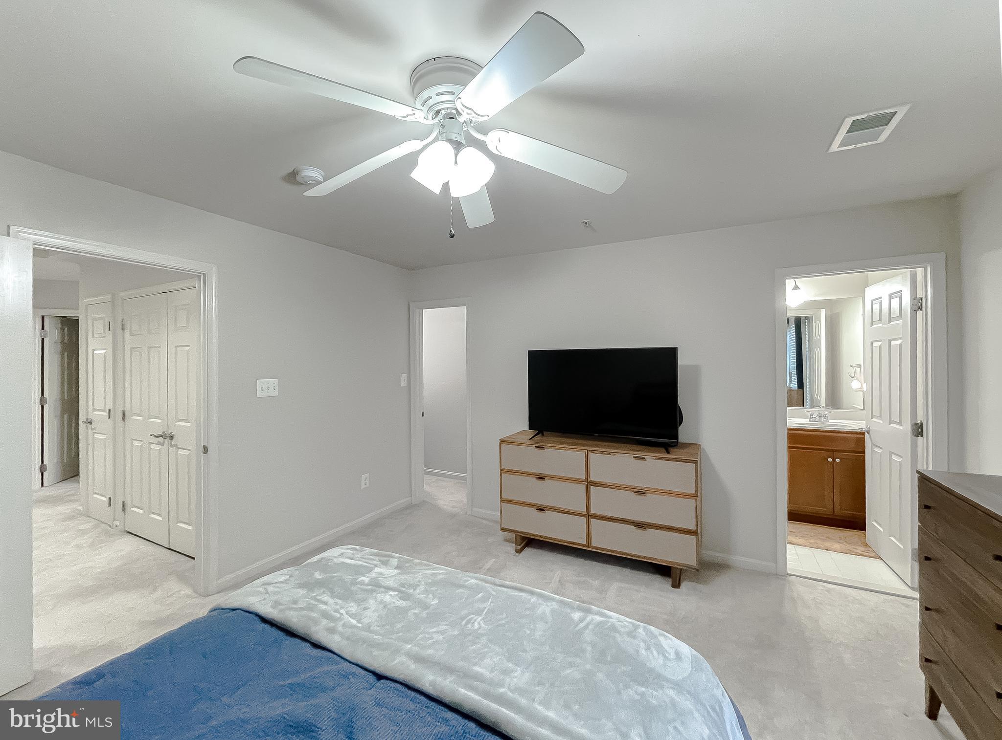 WOODLAND PARK AT WILDEWOOD - Residential