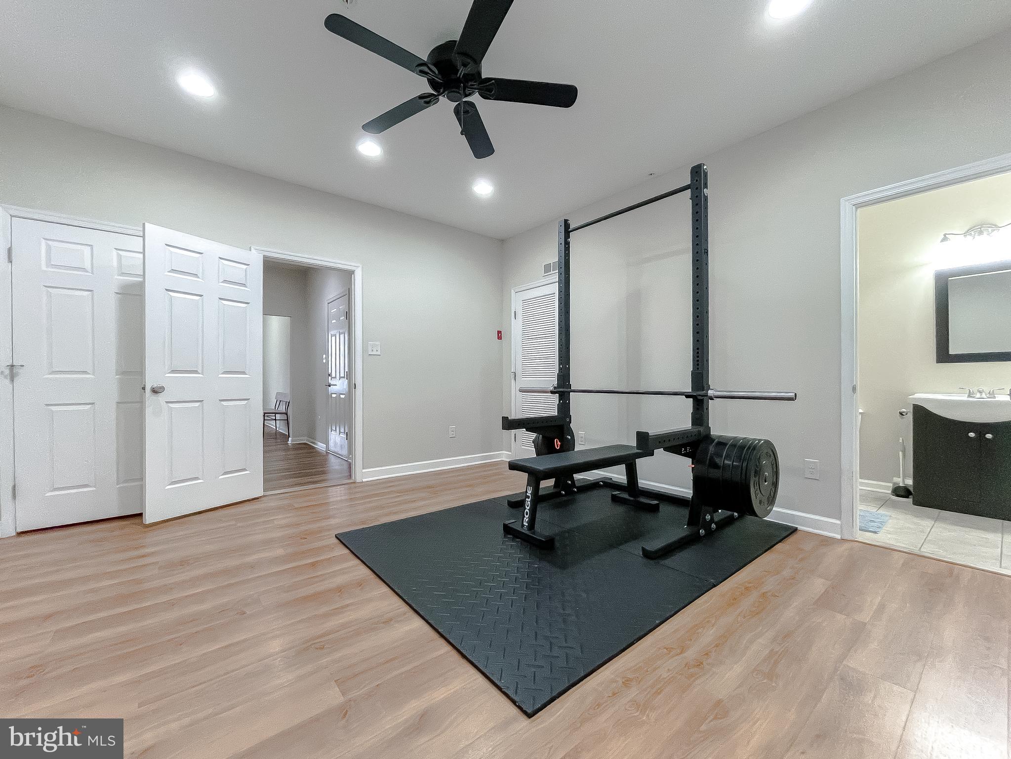 WOODLAND PARK AT WILDEWOOD - Residential