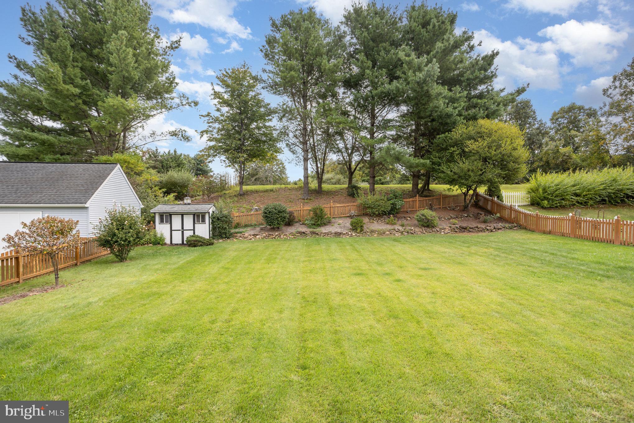 6095 OKLAHOMA ROAD