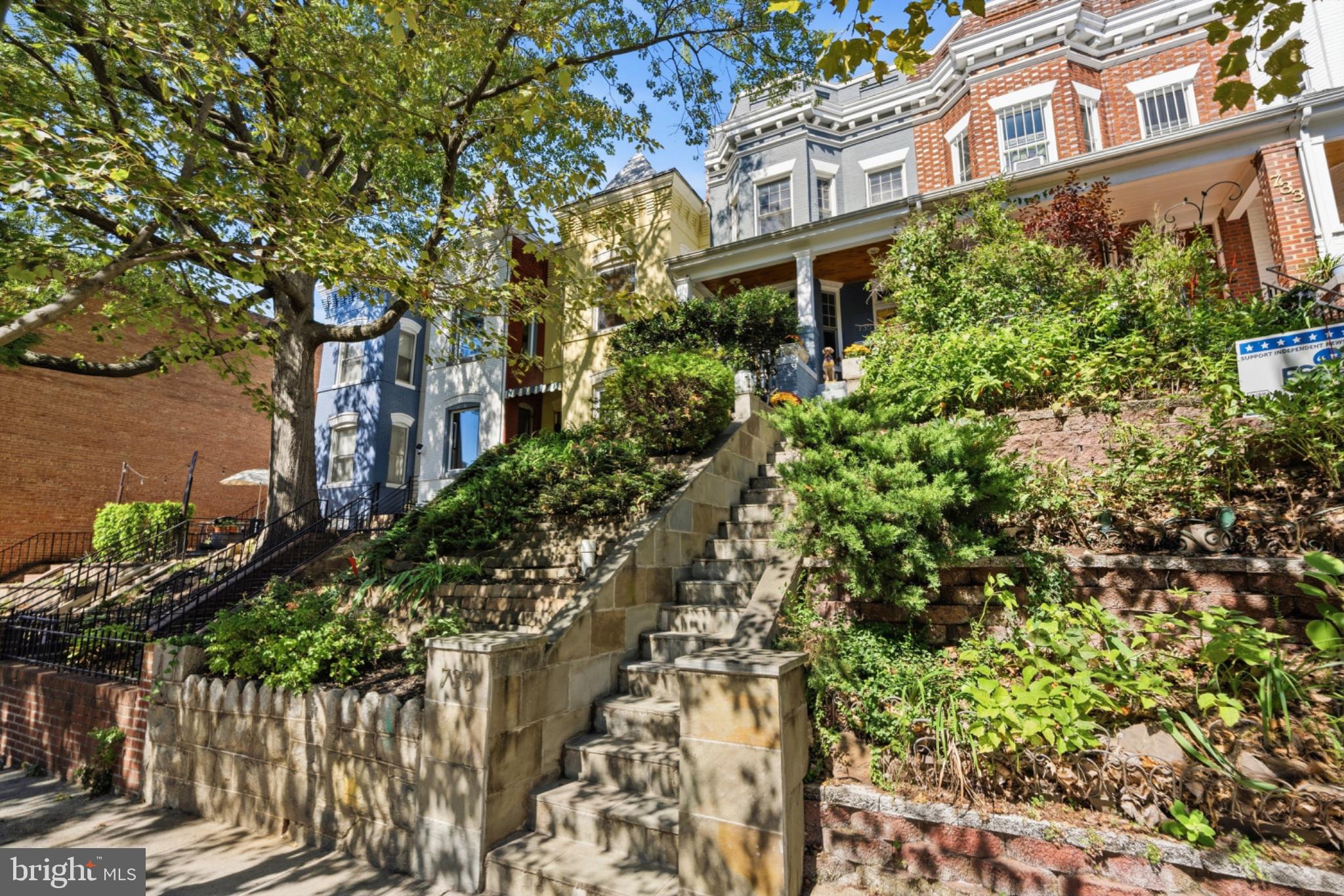 735 FAIRMONT STREET NW