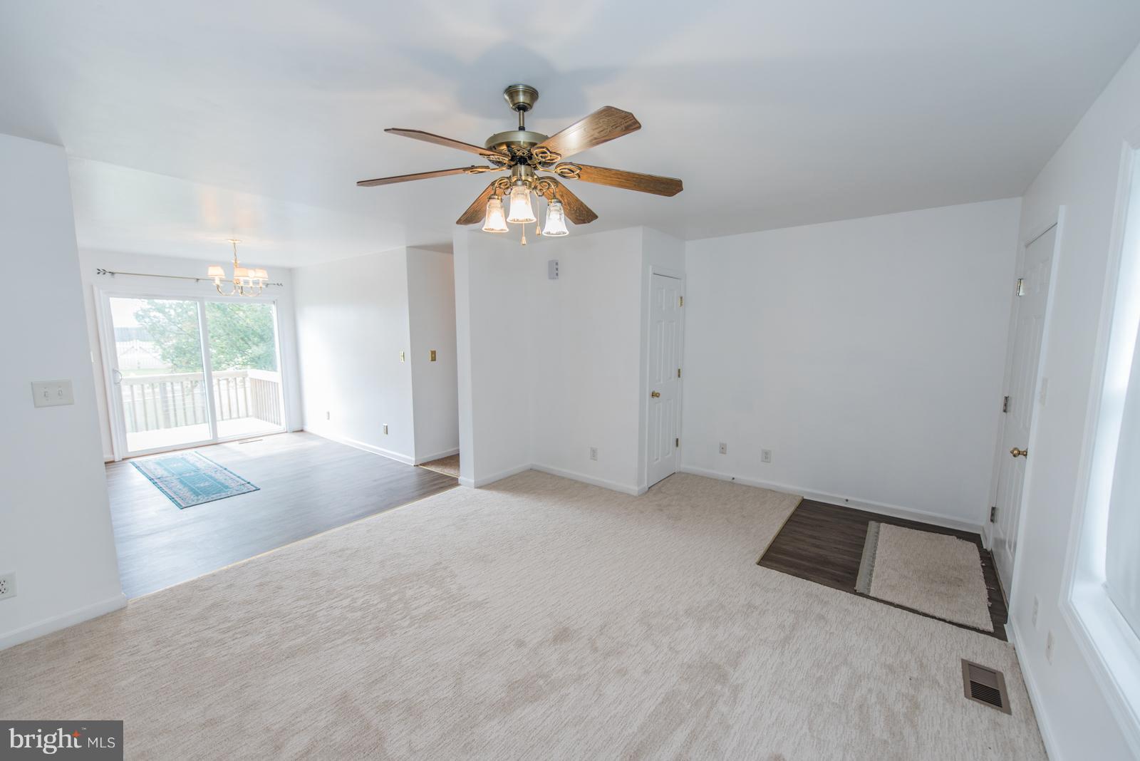 PIKESIDE - Residential