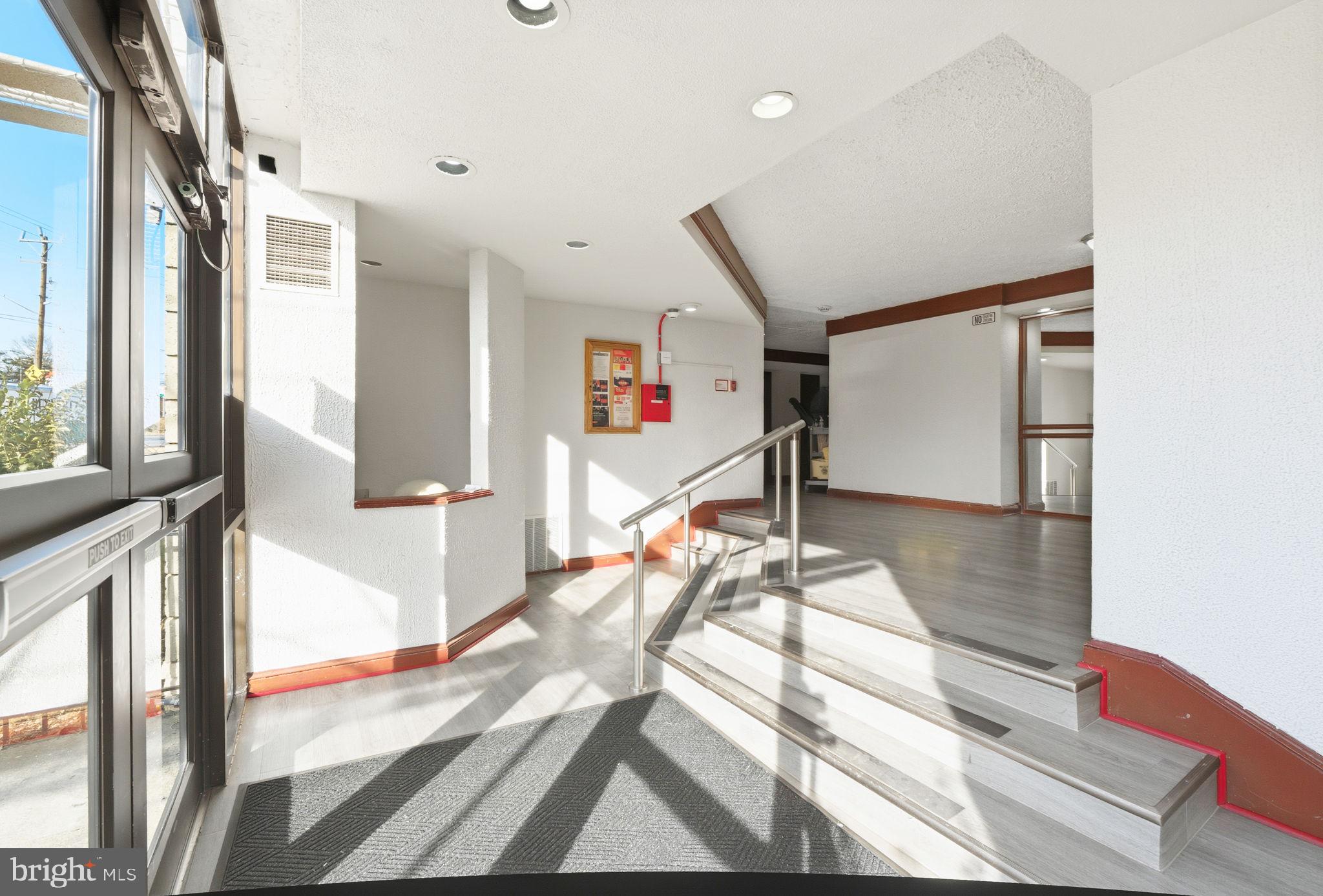 9205 NEW HAMPSHIRE AVENUE 302