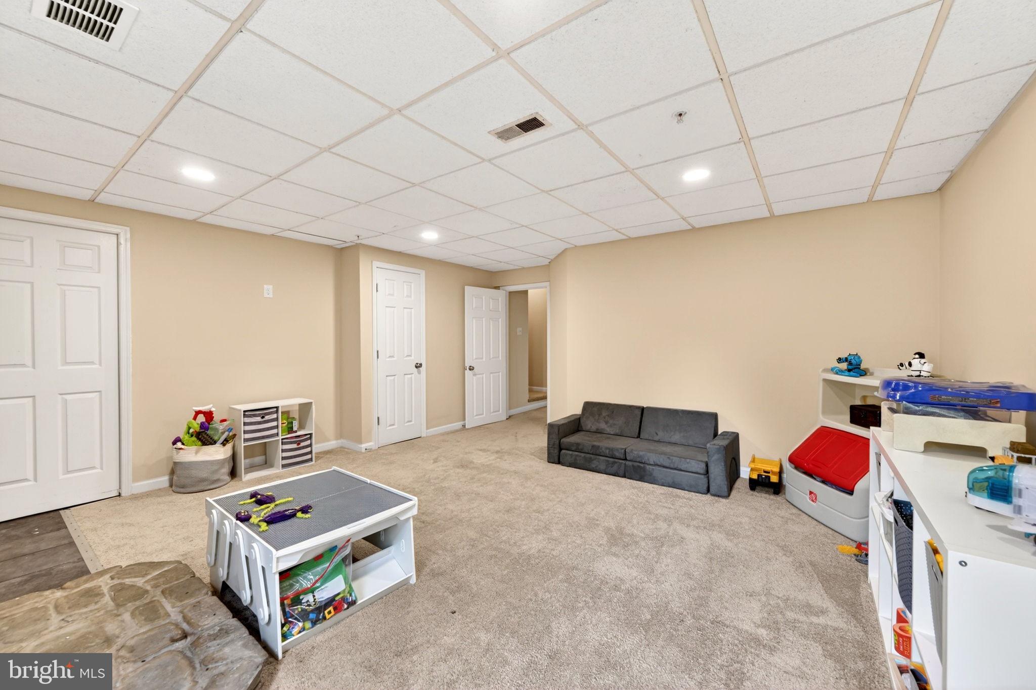 BELLE MANOR - Residential