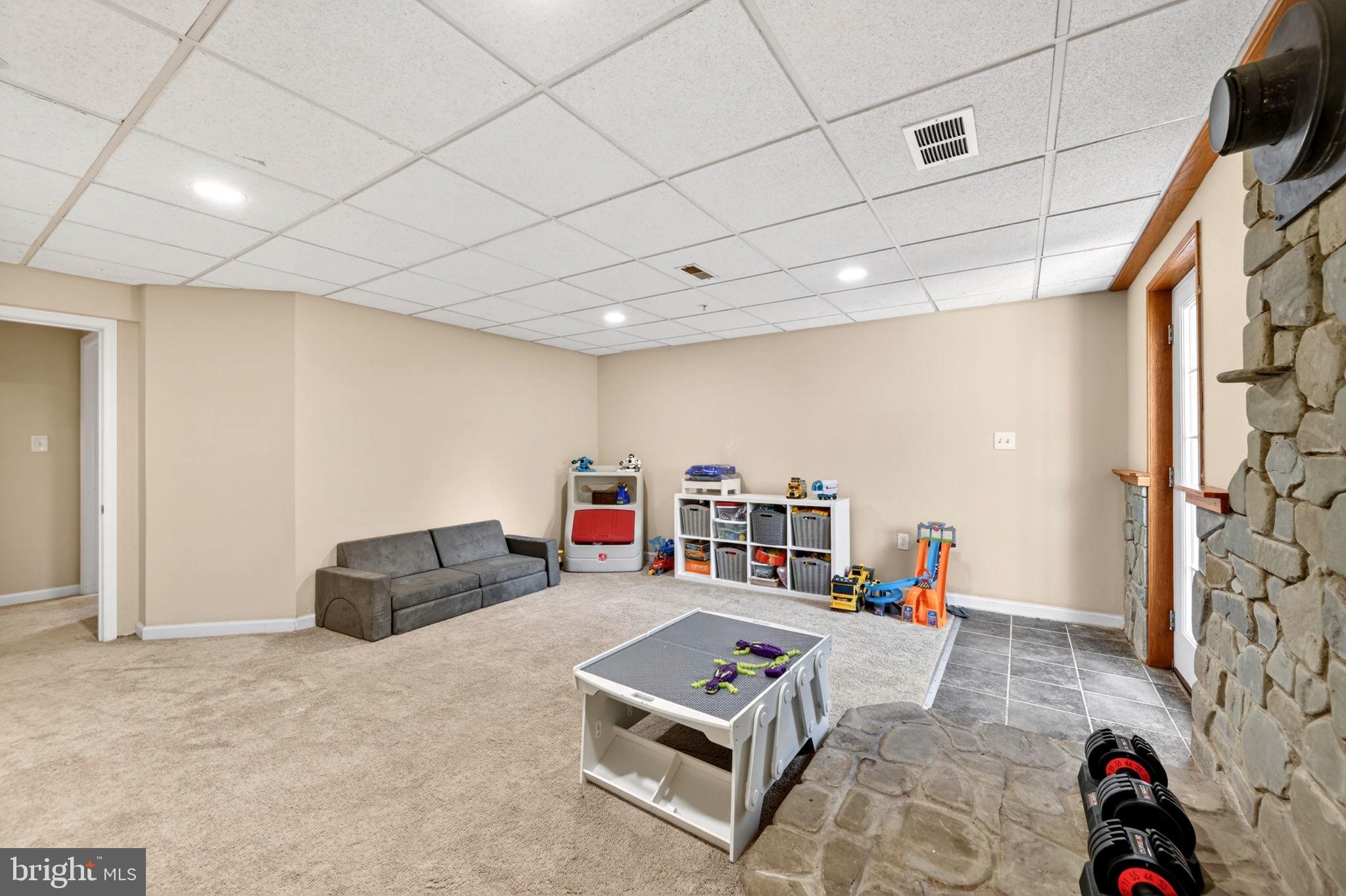 BELLE MANOR - Residential