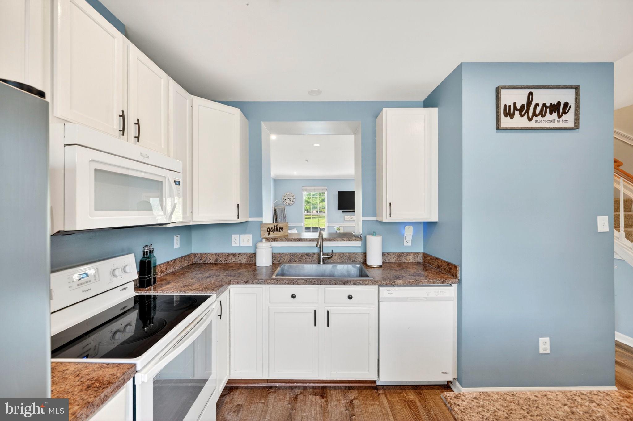 BELLE MANOR - Residential