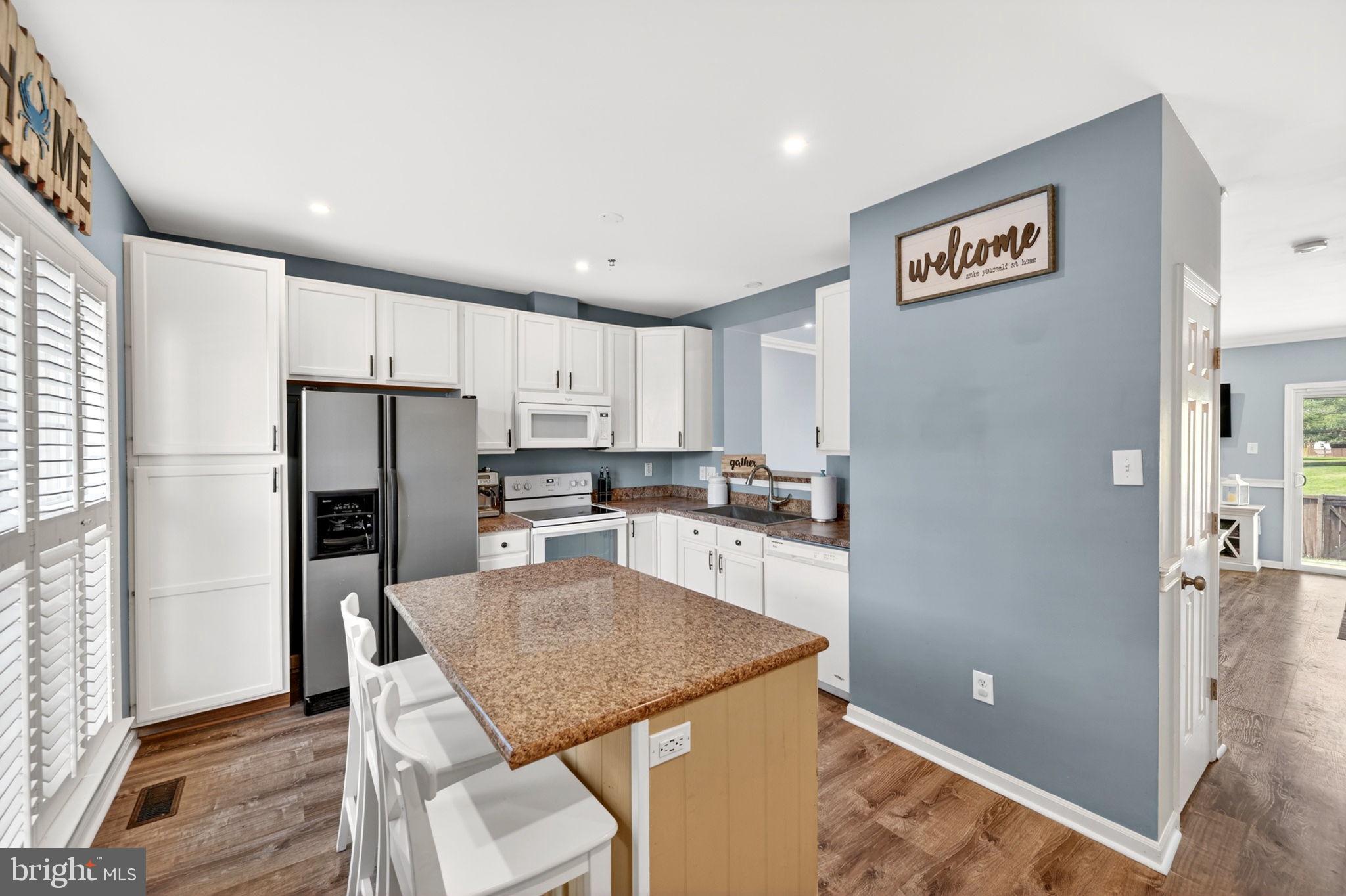 BELLE MANOR - Residential