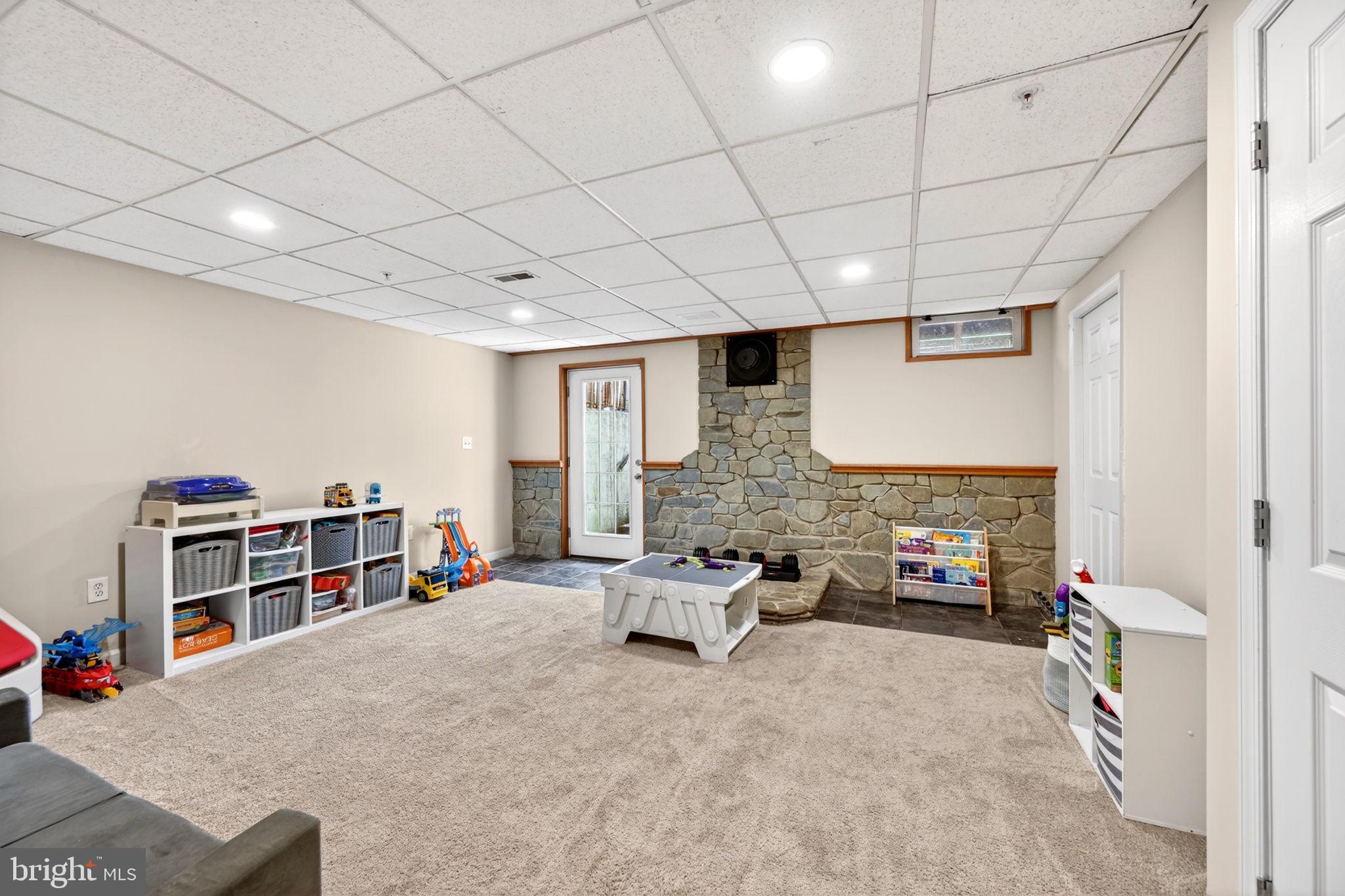 BELLE MANOR - Residential