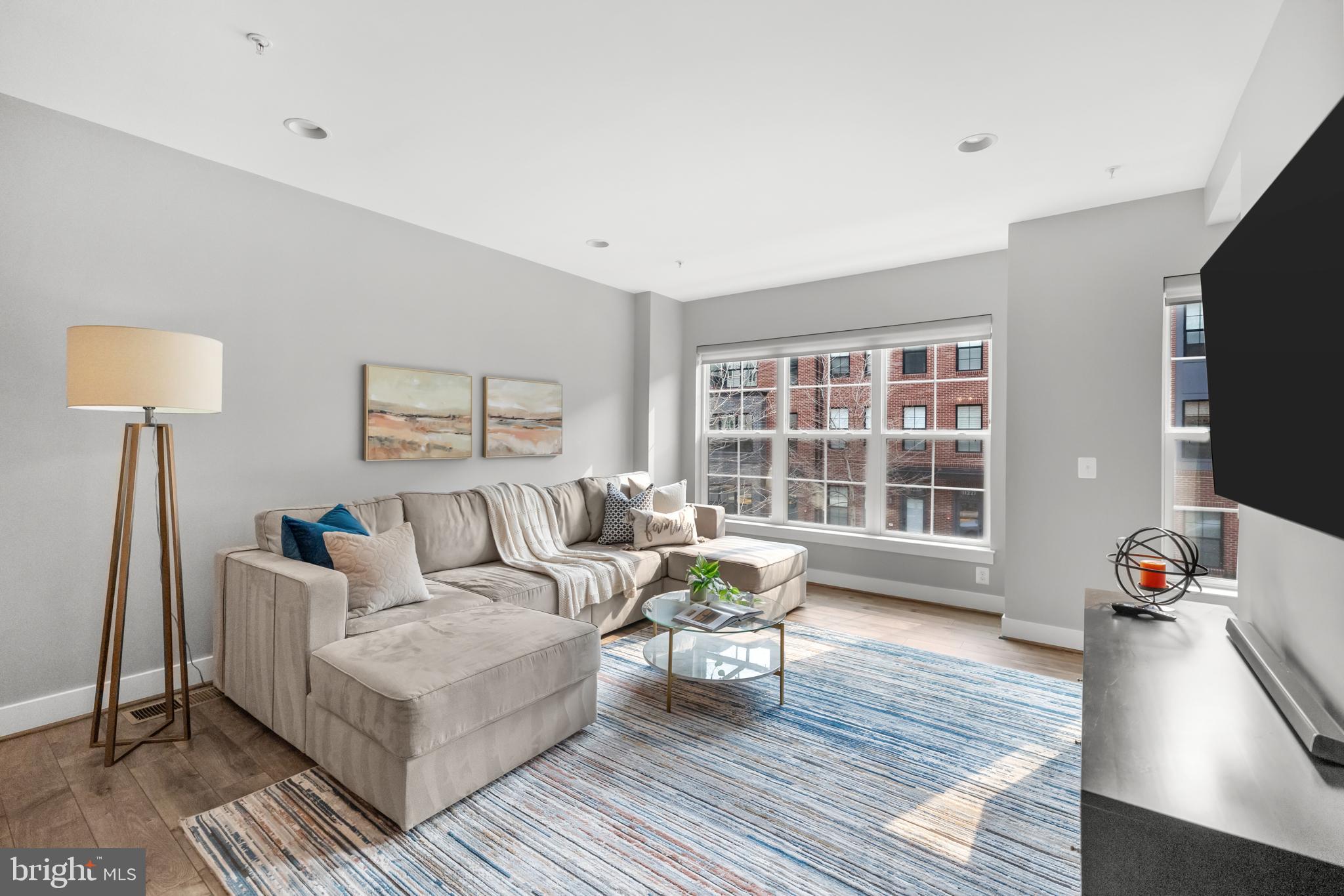 RESTON STATION - Residential