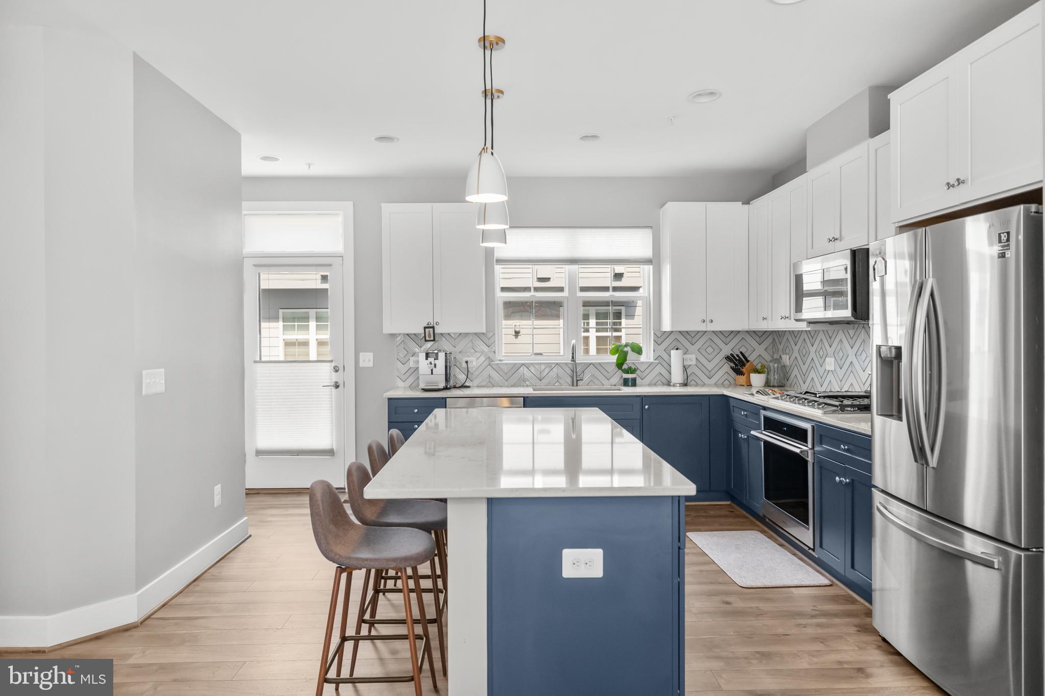 RESTON STATION - Residential