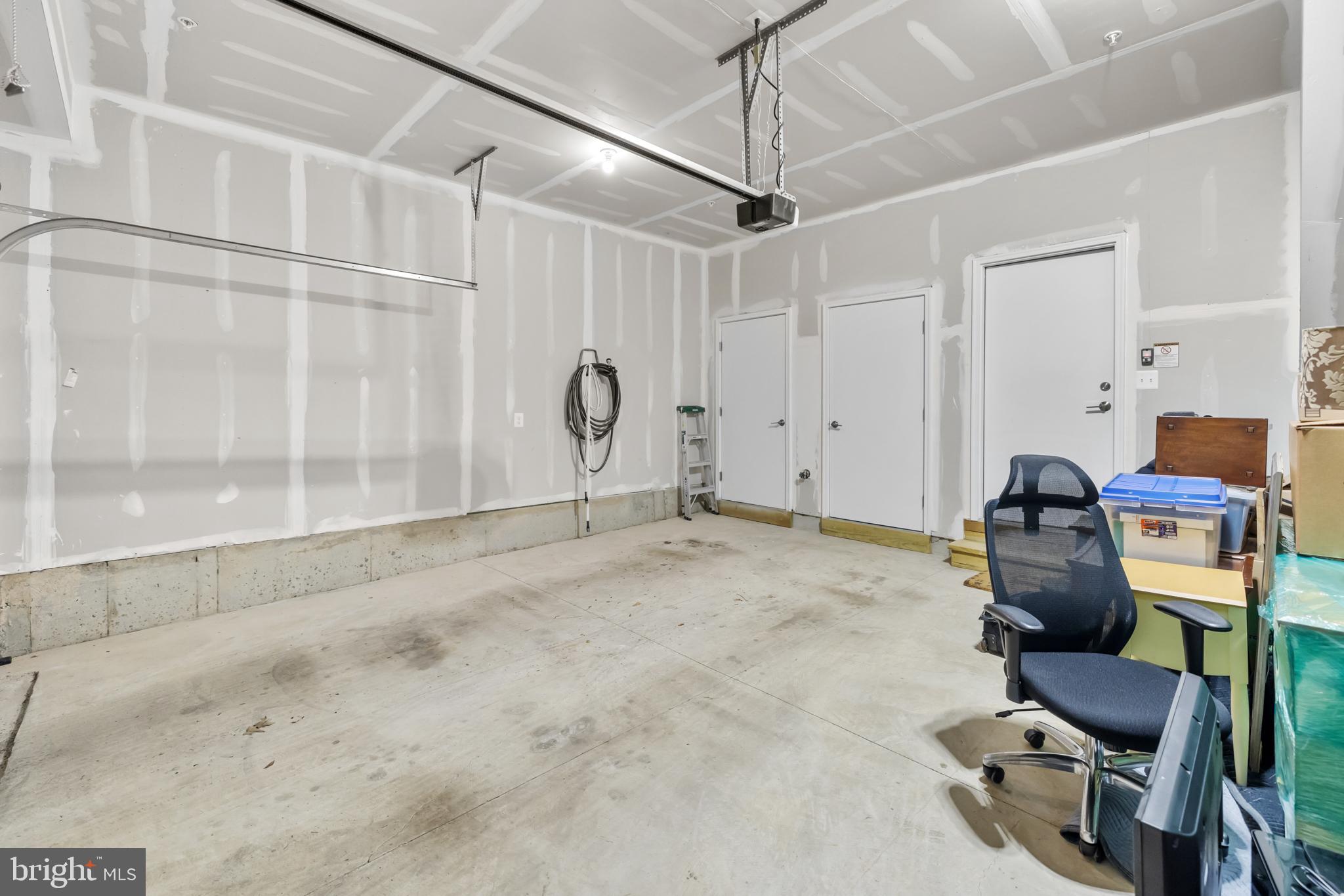 RESTON STATION - Residential