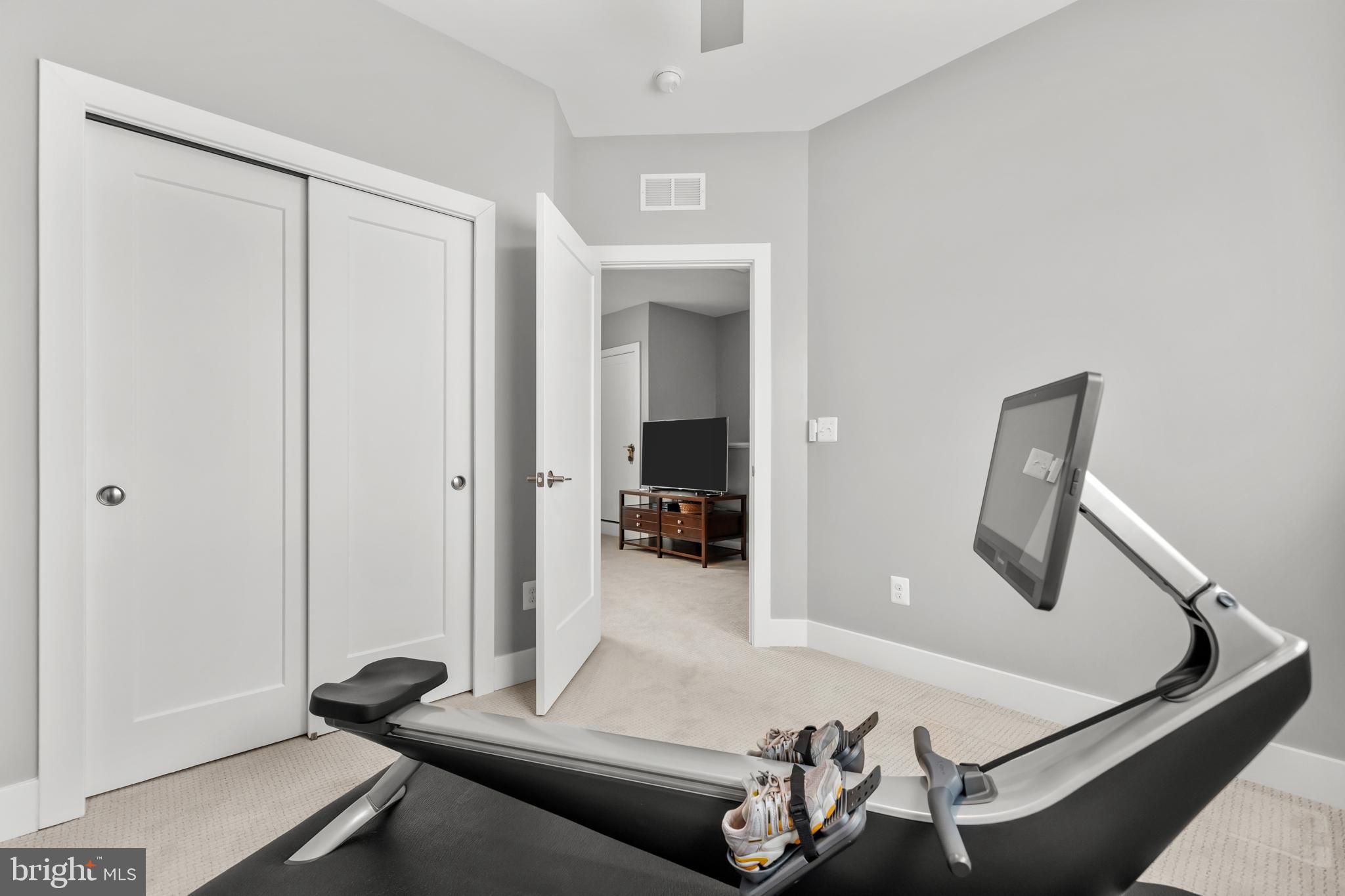 RESTON STATION - Residential