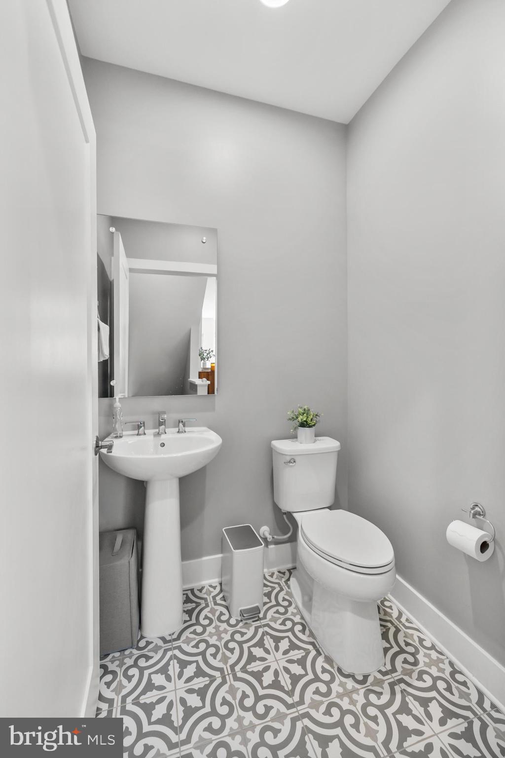 RESTON STATION - Residential