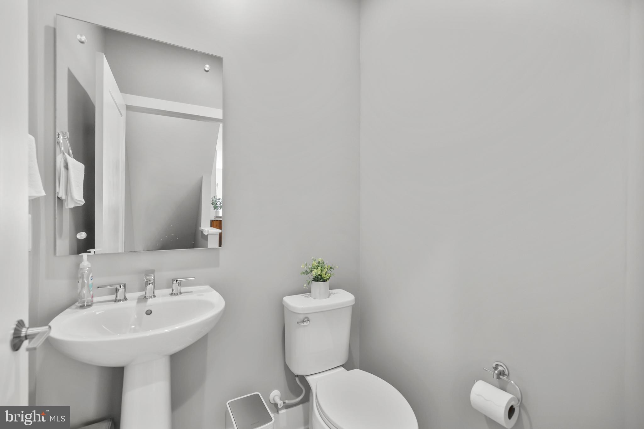 RESTON STATION - Residential