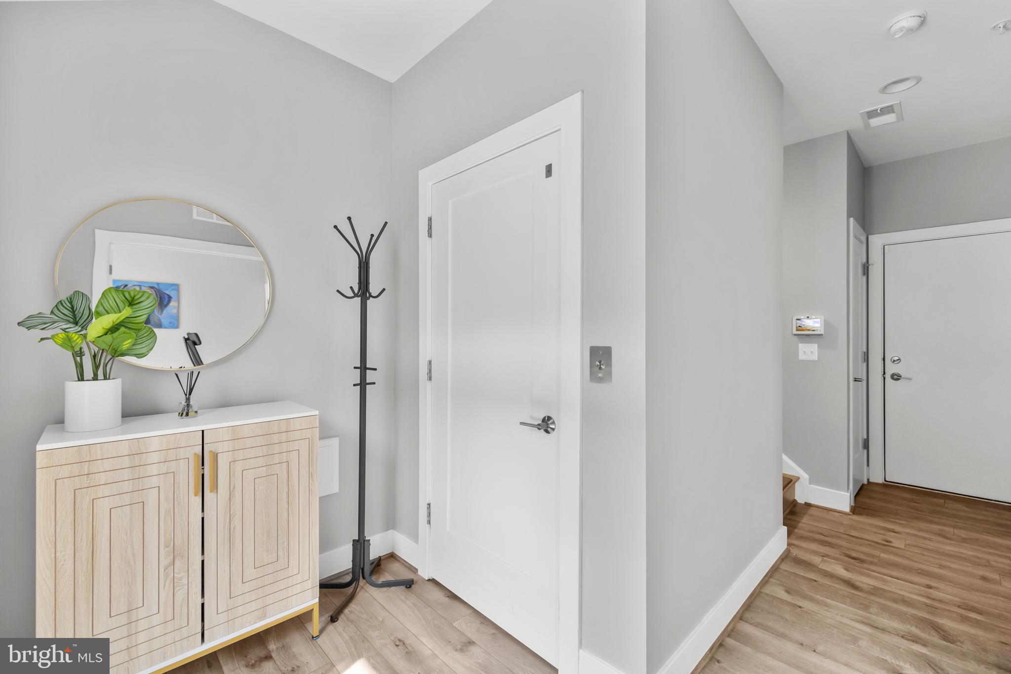 RESTON STATION - Residential