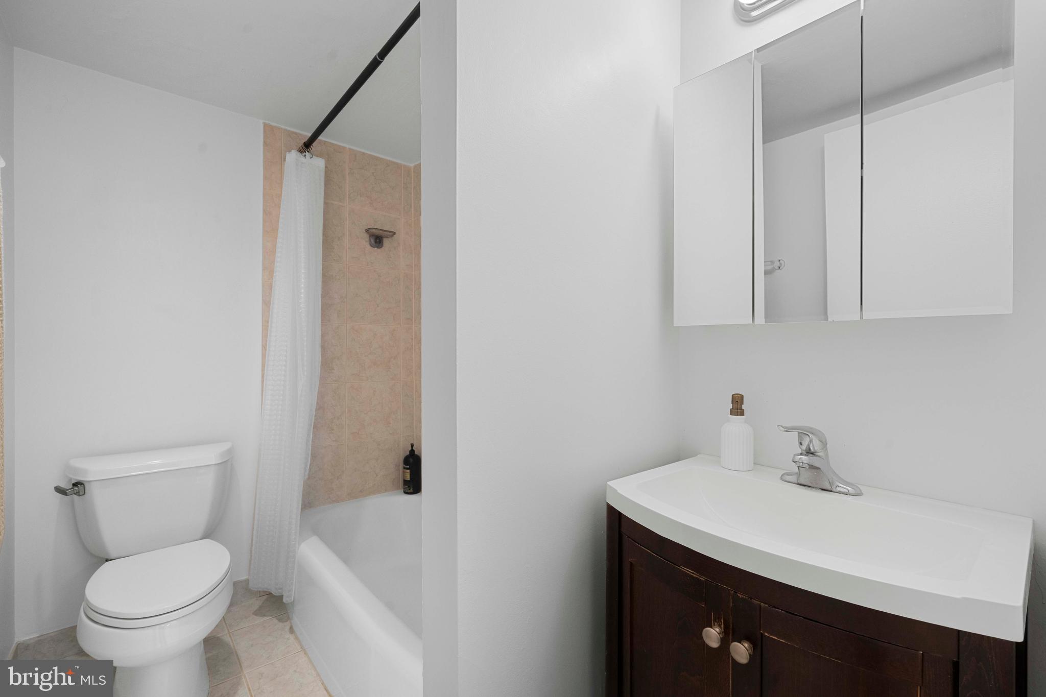 THE CHATHAM - Residential