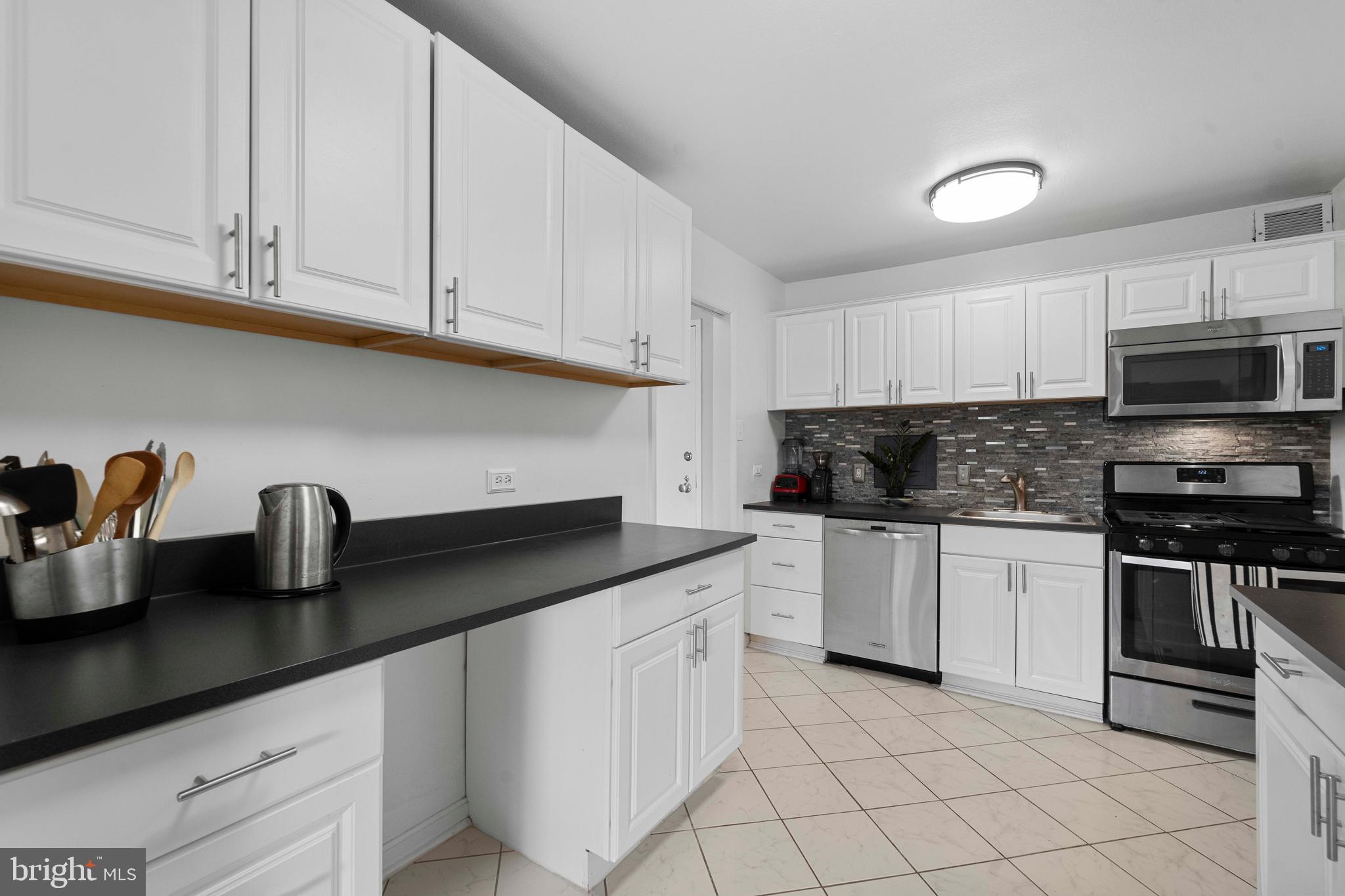 THE CHATHAM - Residential