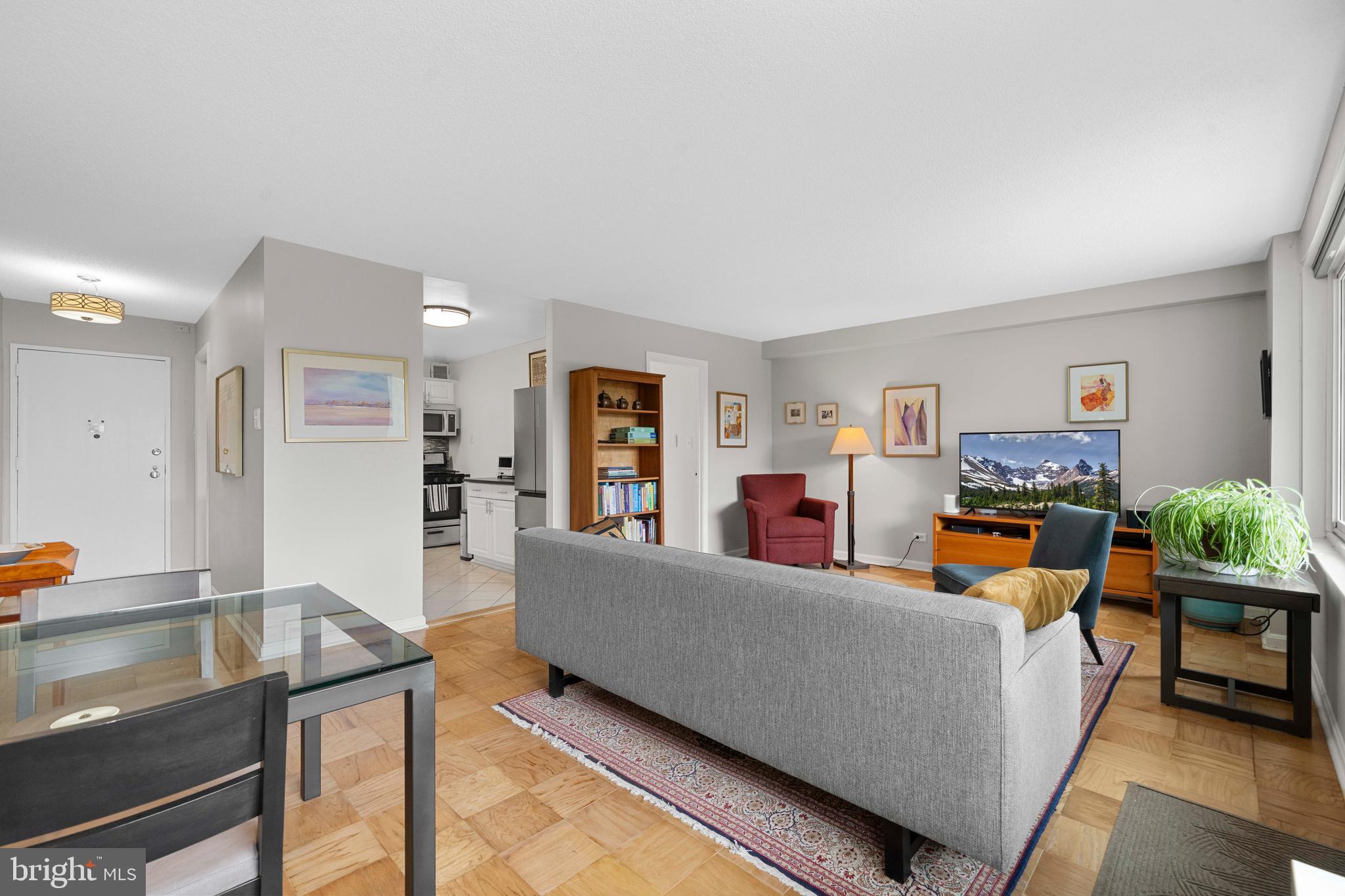 THE CHATHAM - Residential