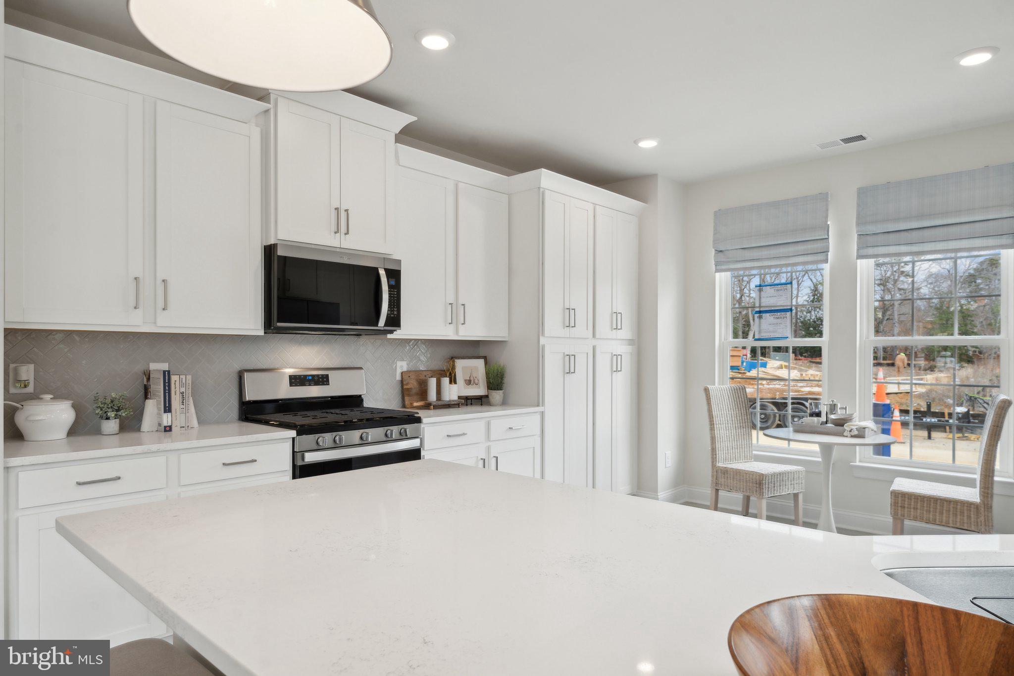 FORD'S COLONY - Residential