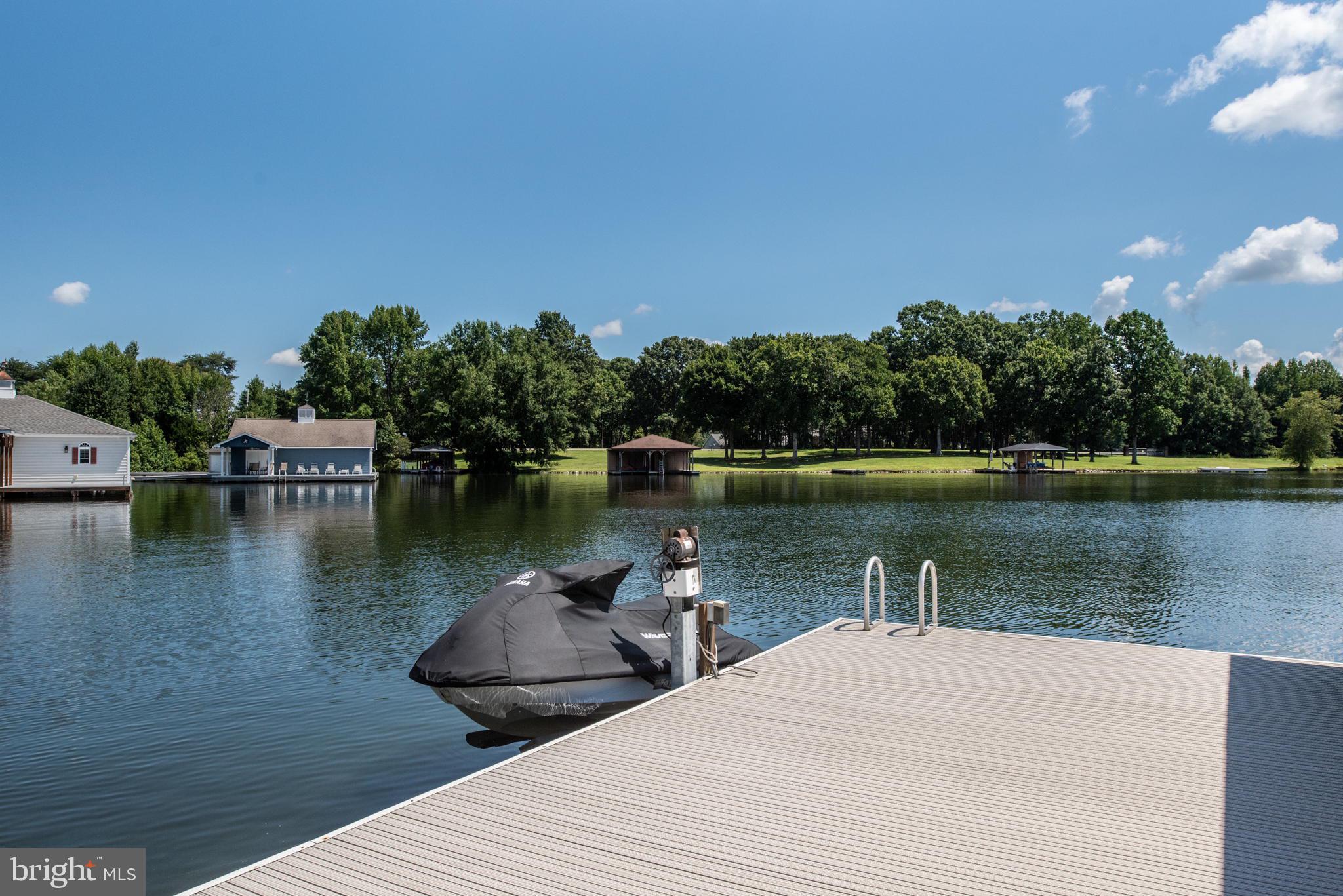 COVENANT COVE - Residential