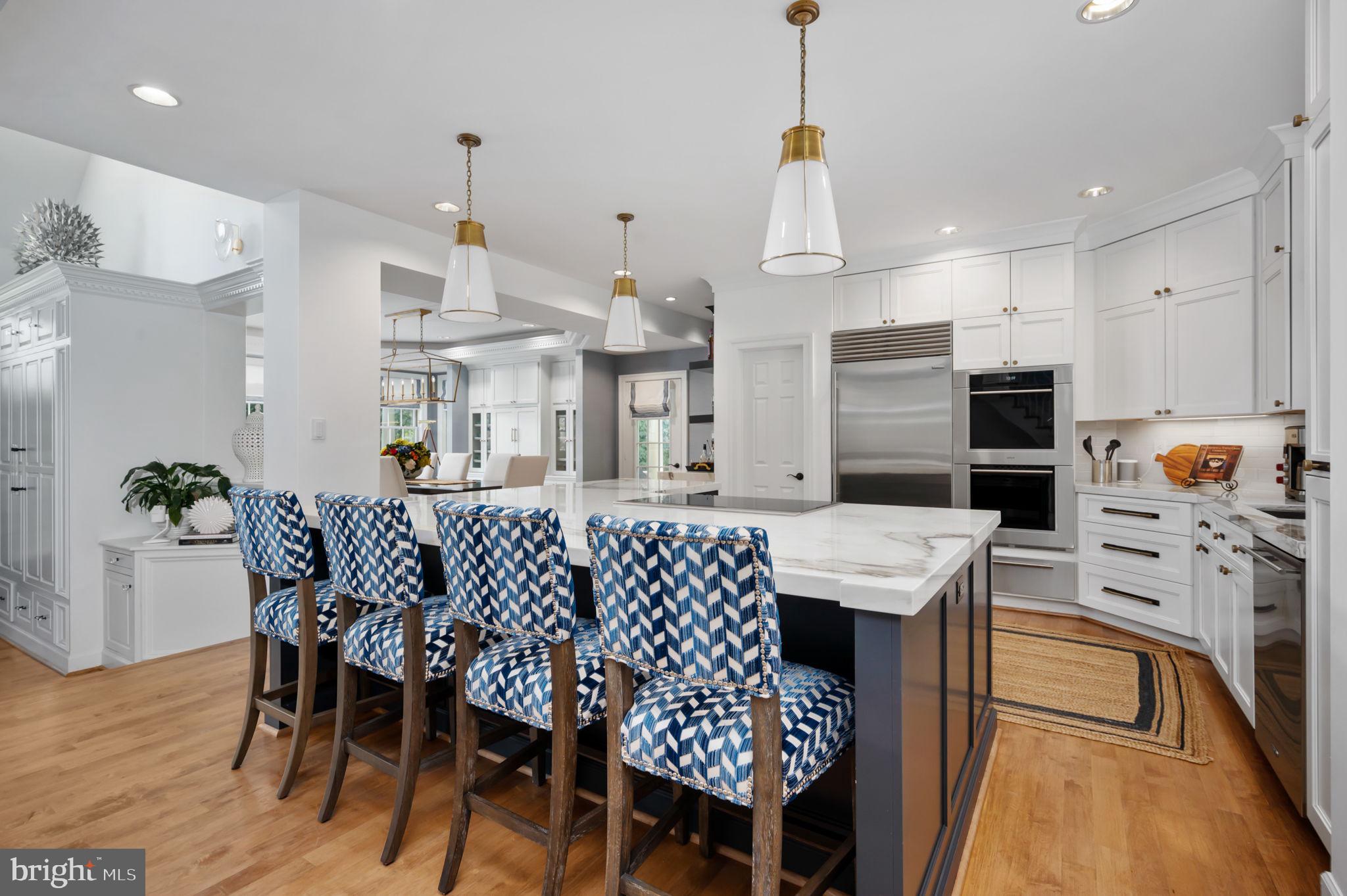 COVENANT COVE - Residential