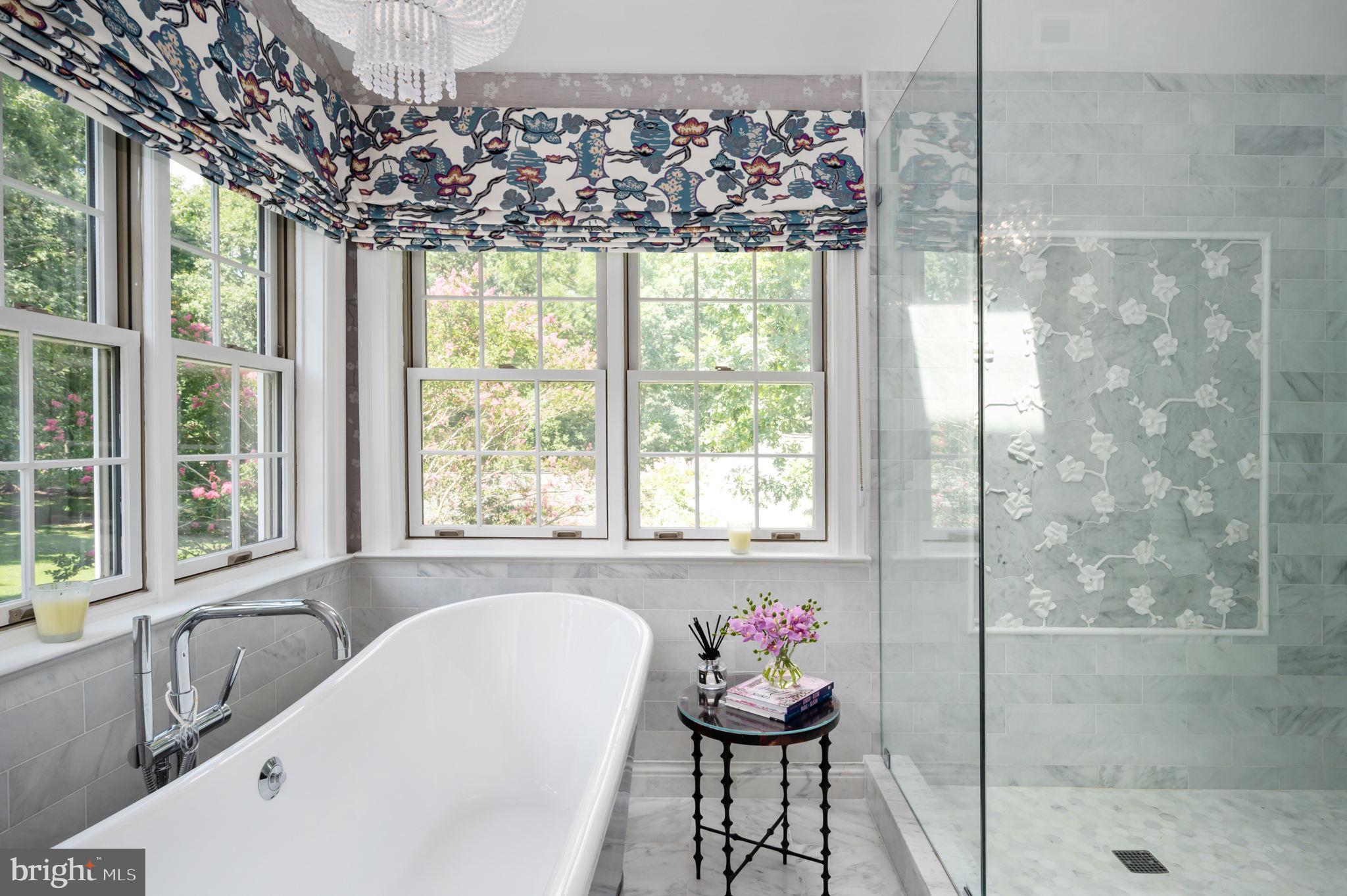 COVENANT COVE - Residential