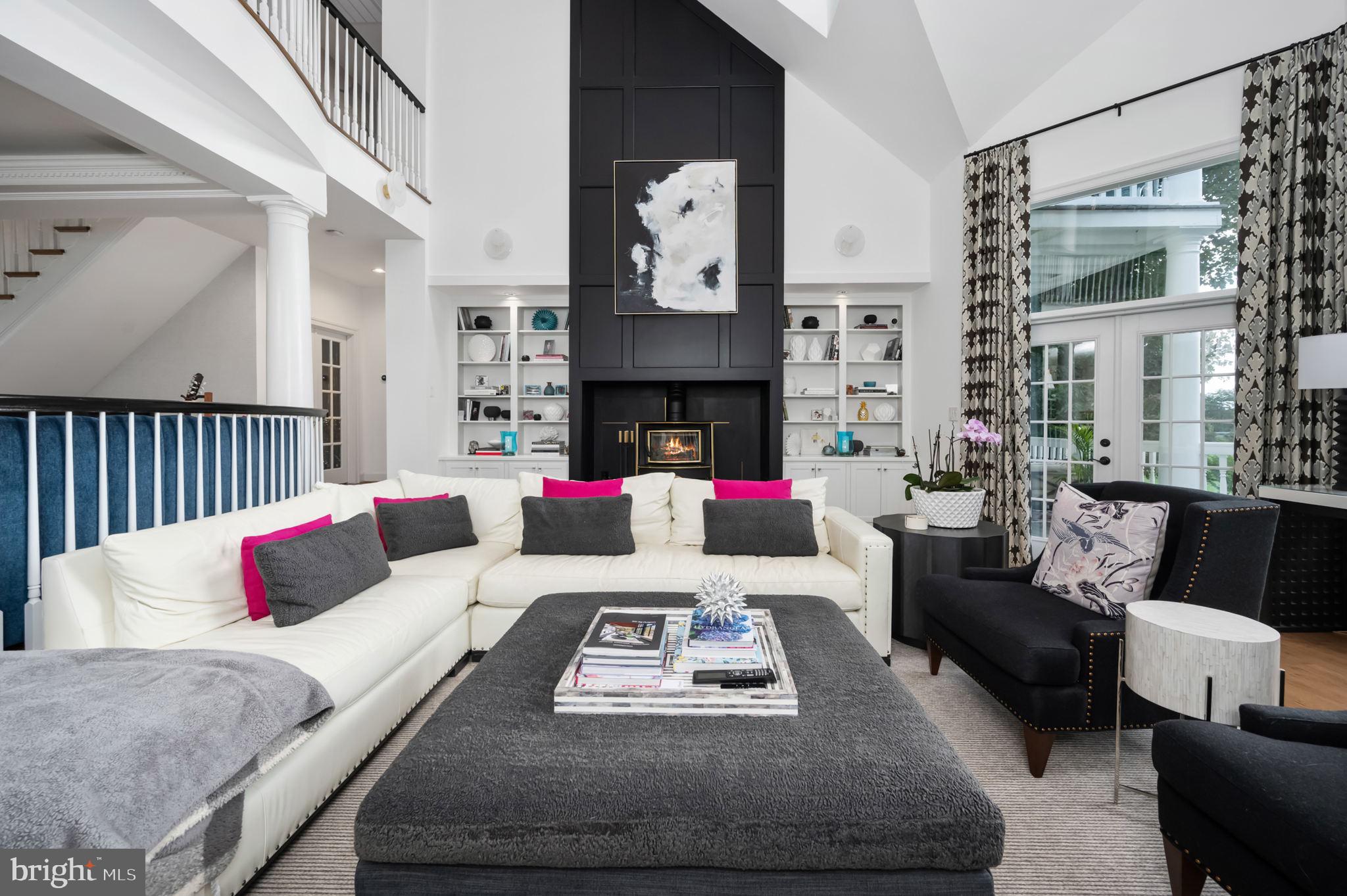 COVENANT COVE - Residential