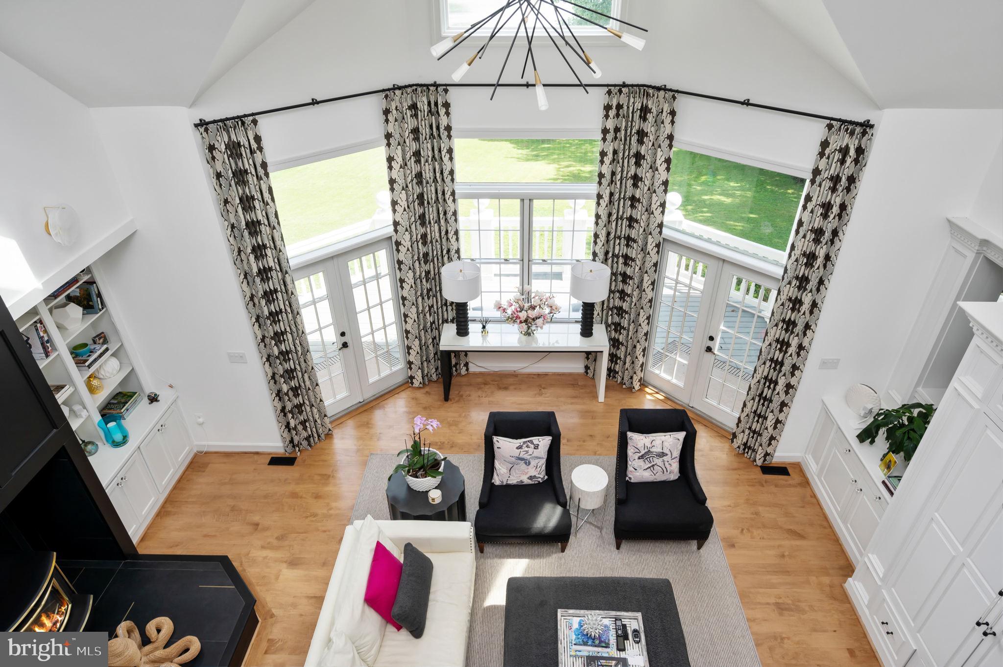 COVENANT COVE - Residential