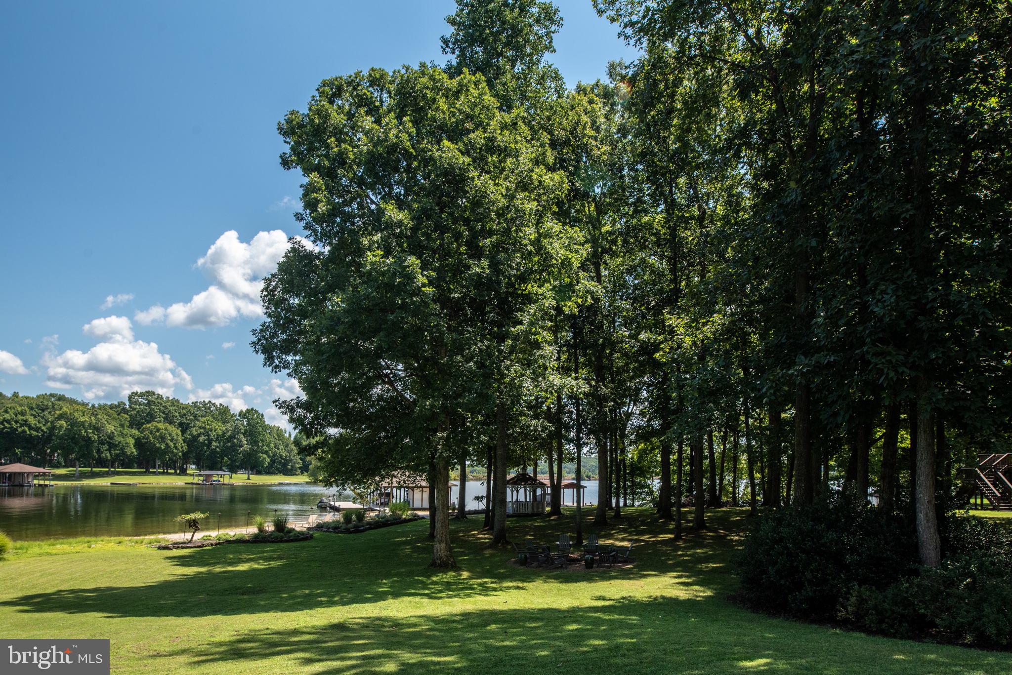 COVENANT COVE - Residential