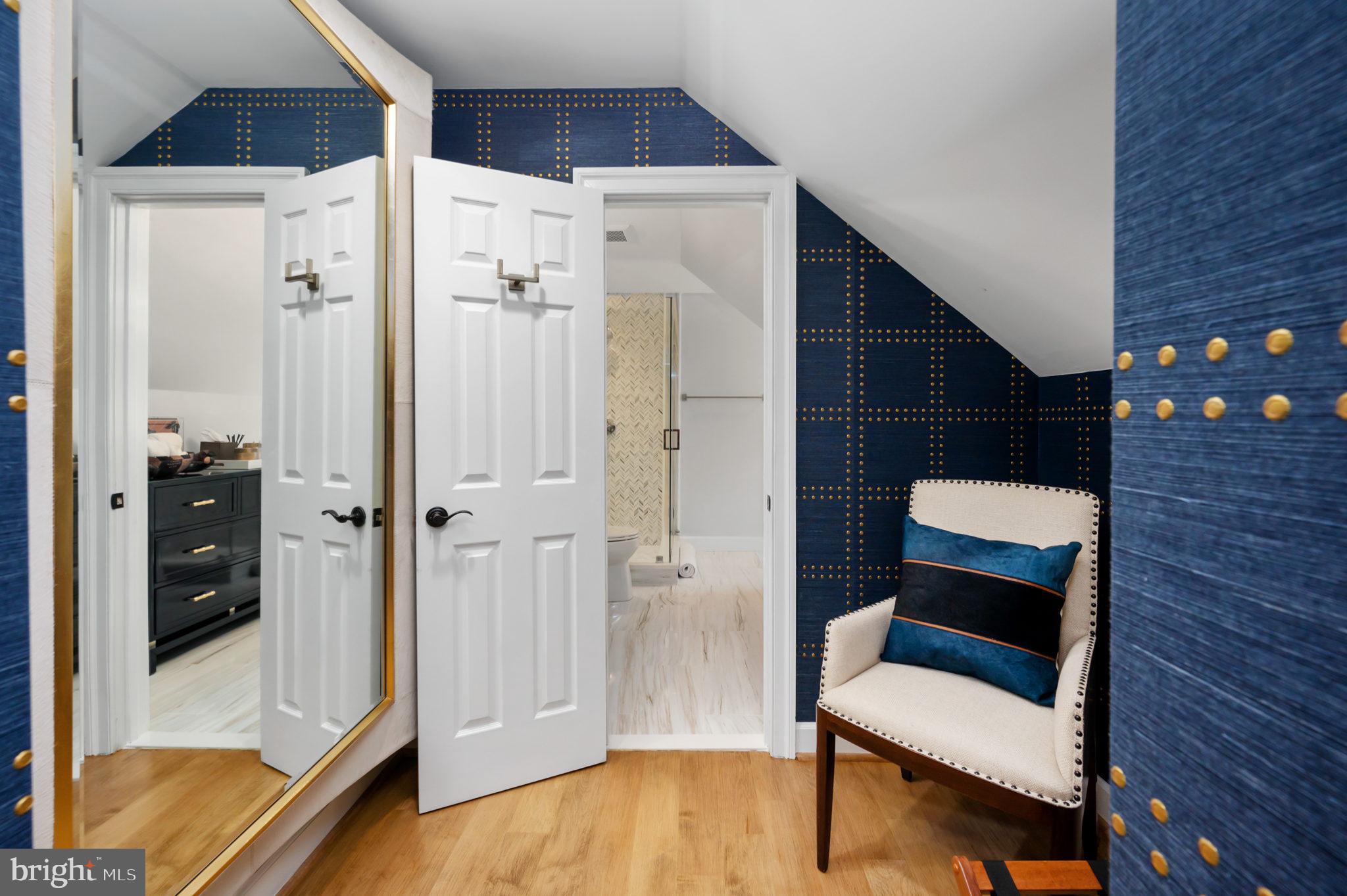 COVENANT COVE - Residential