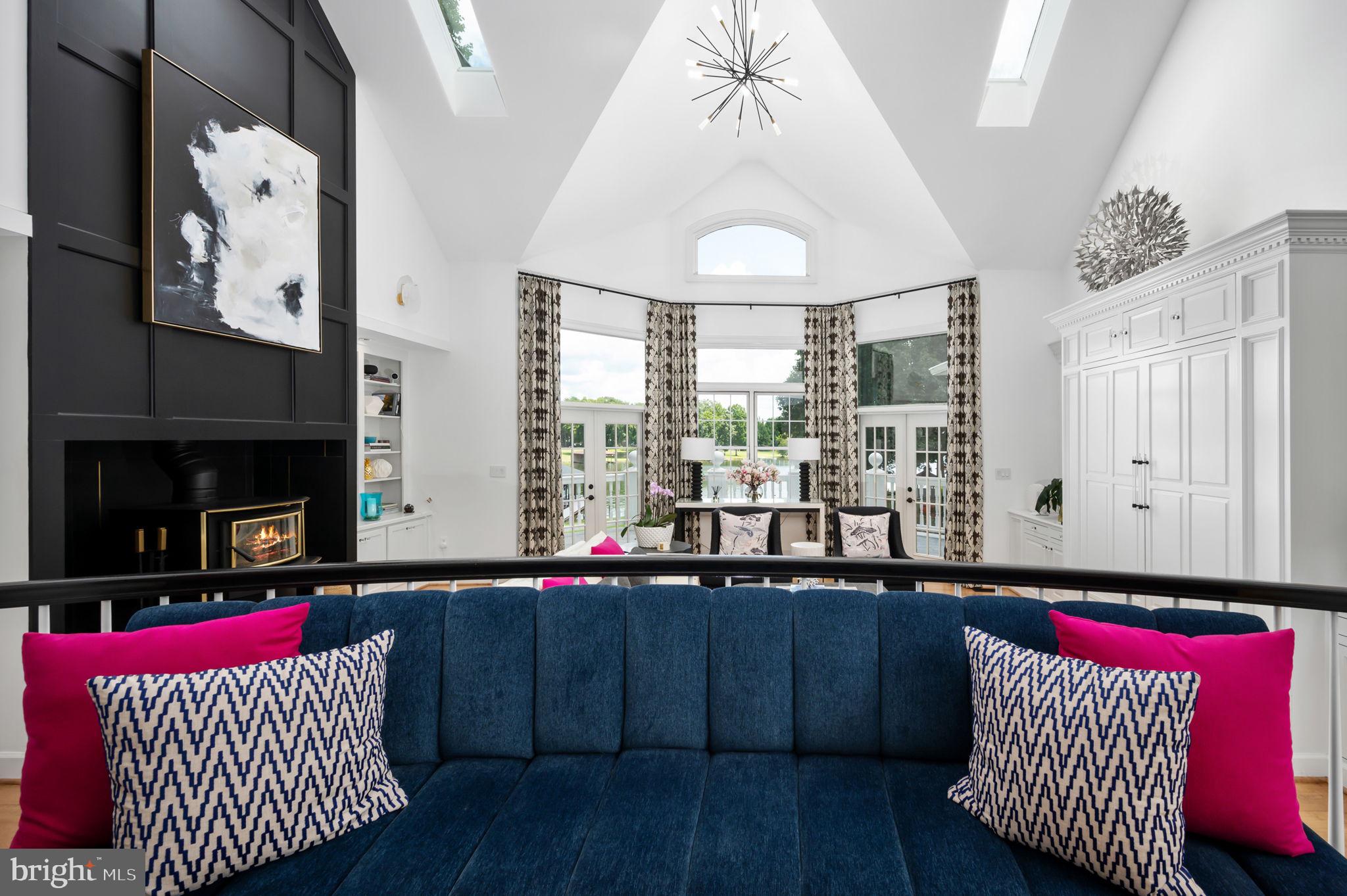 COVENANT COVE - Residential