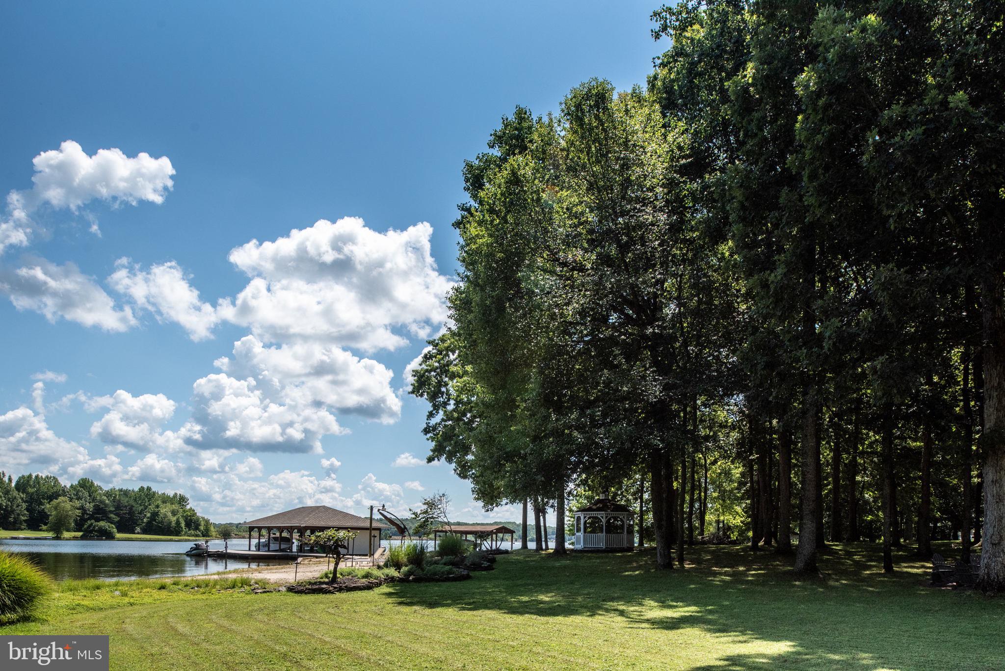 COVENANT COVE - Residential