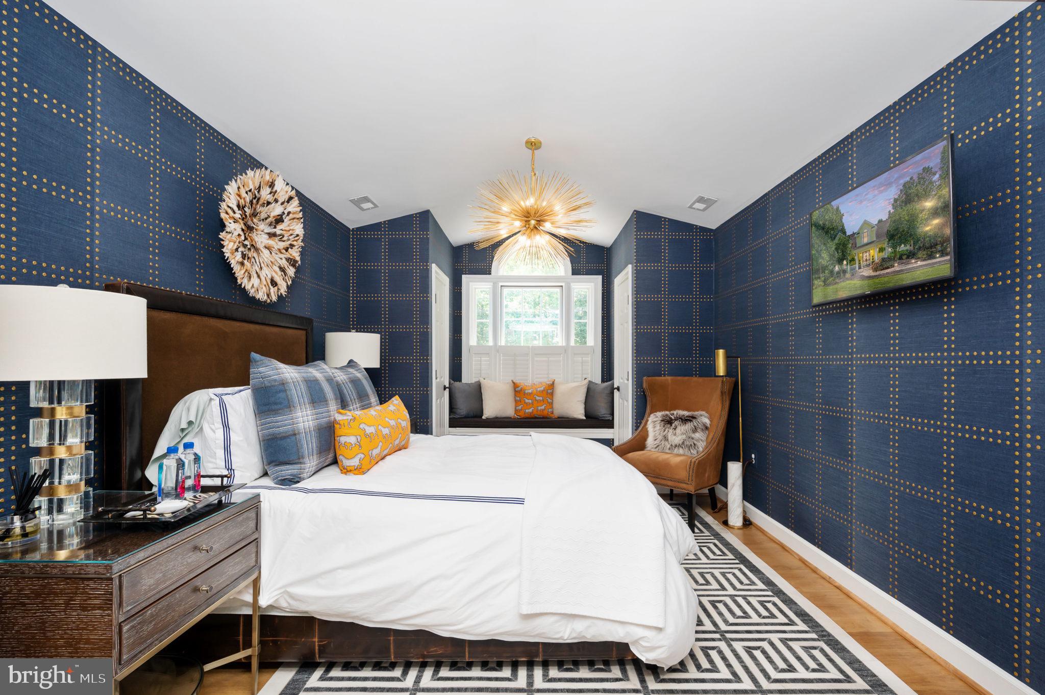 COVENANT COVE - Residential