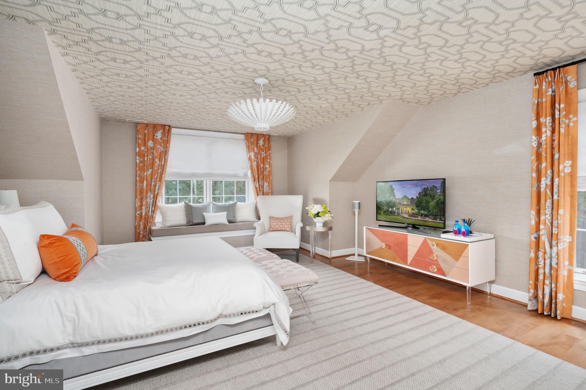 COVENANT COVE - Residential