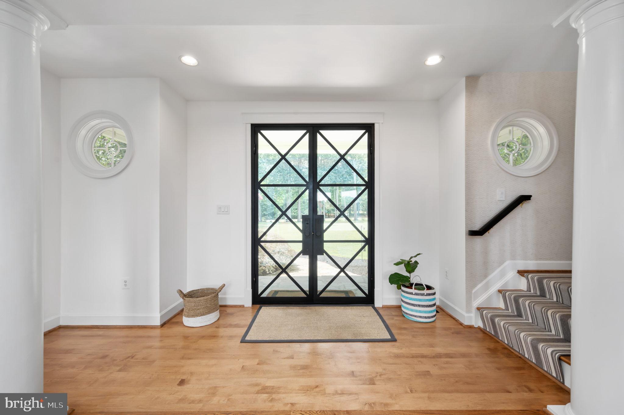 COVENANT COVE - Residential