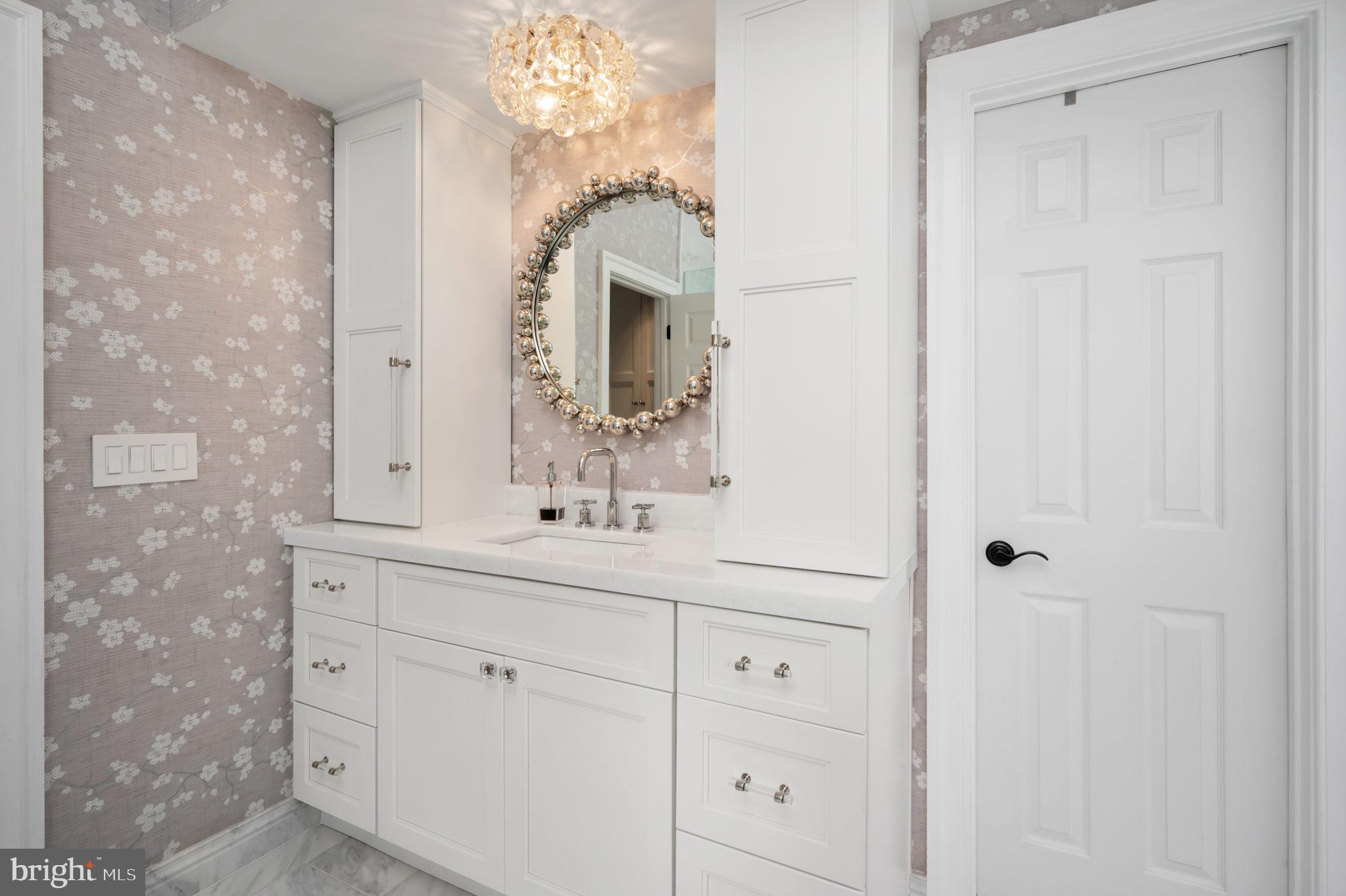 COVENANT COVE - Residential