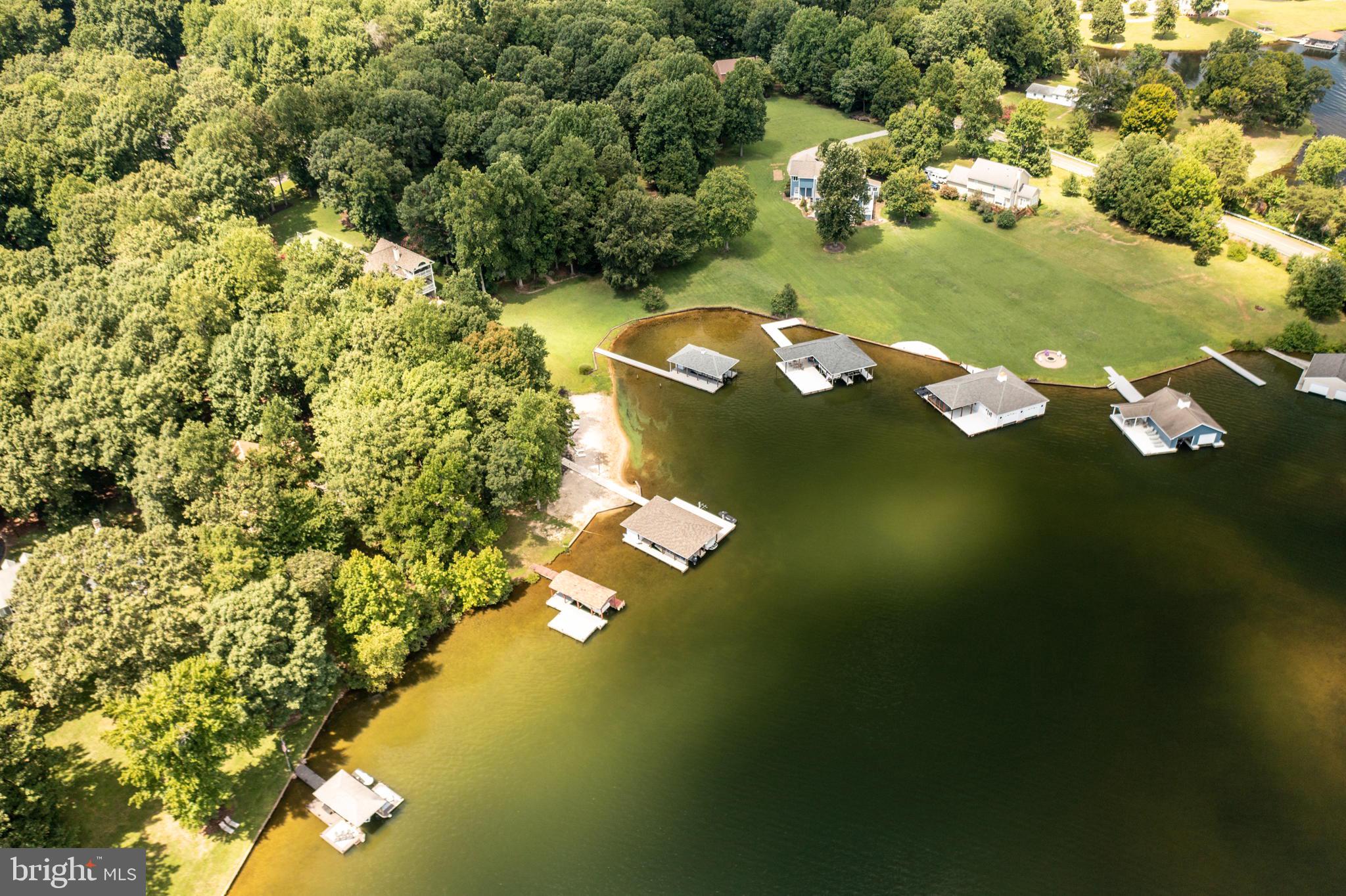 COVENANT COVE - Residential