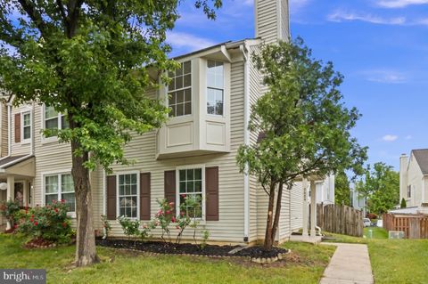 Photo of 8684 Venoy Court, ALEXANDRIA, VA 22309 (MLS # VAFX2303764)
