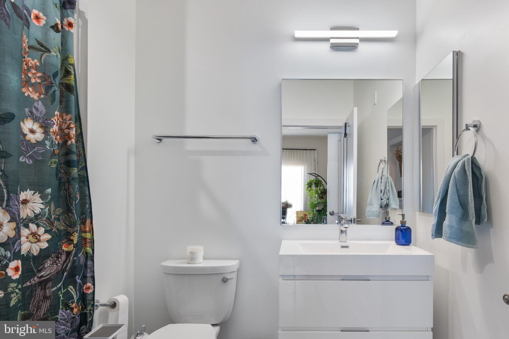 POTOMAC  YARDS - Residential