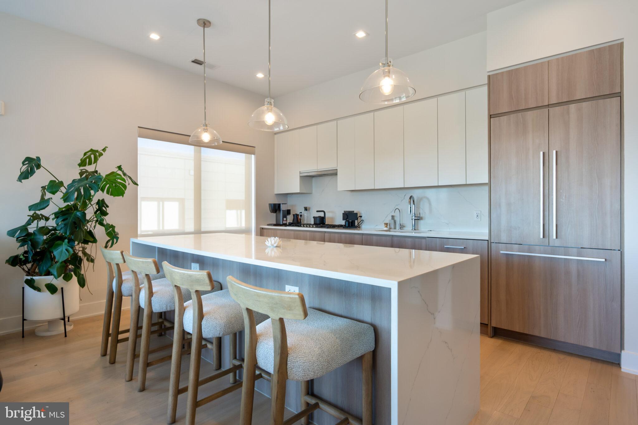 POTOMAC  YARDS - Residential