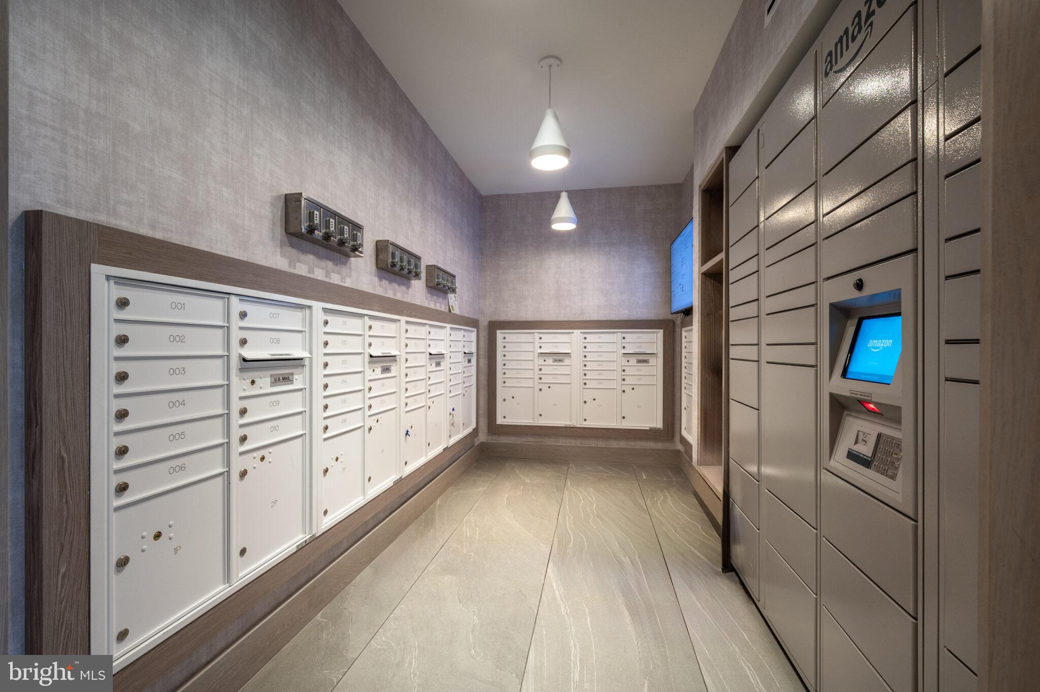 POTOMAC  YARDS - Residential