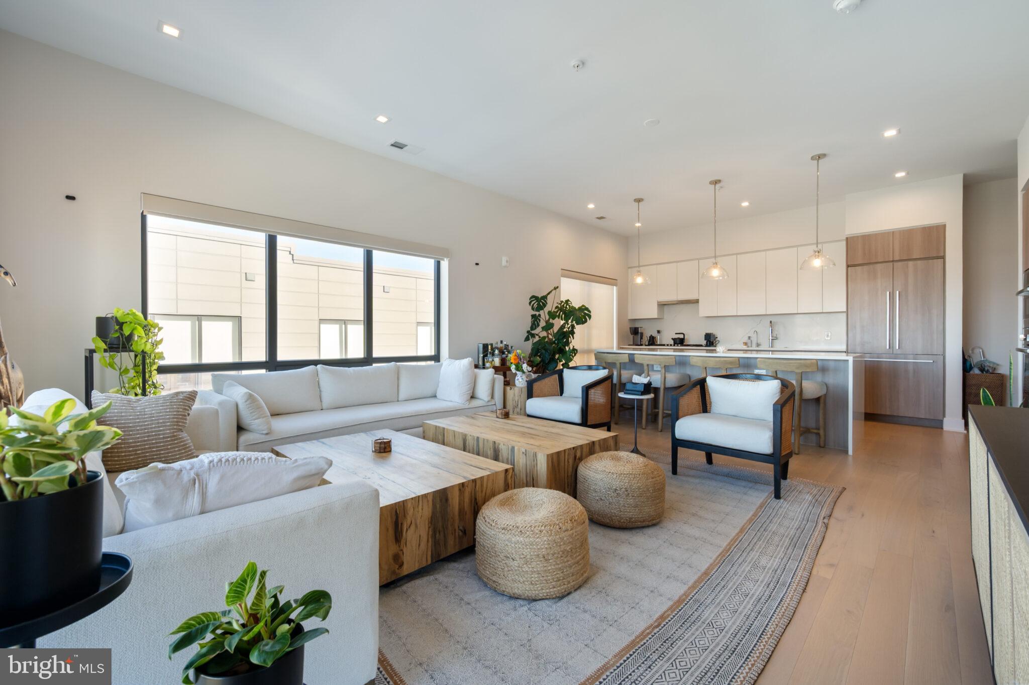 POTOMAC  YARDS - Residential