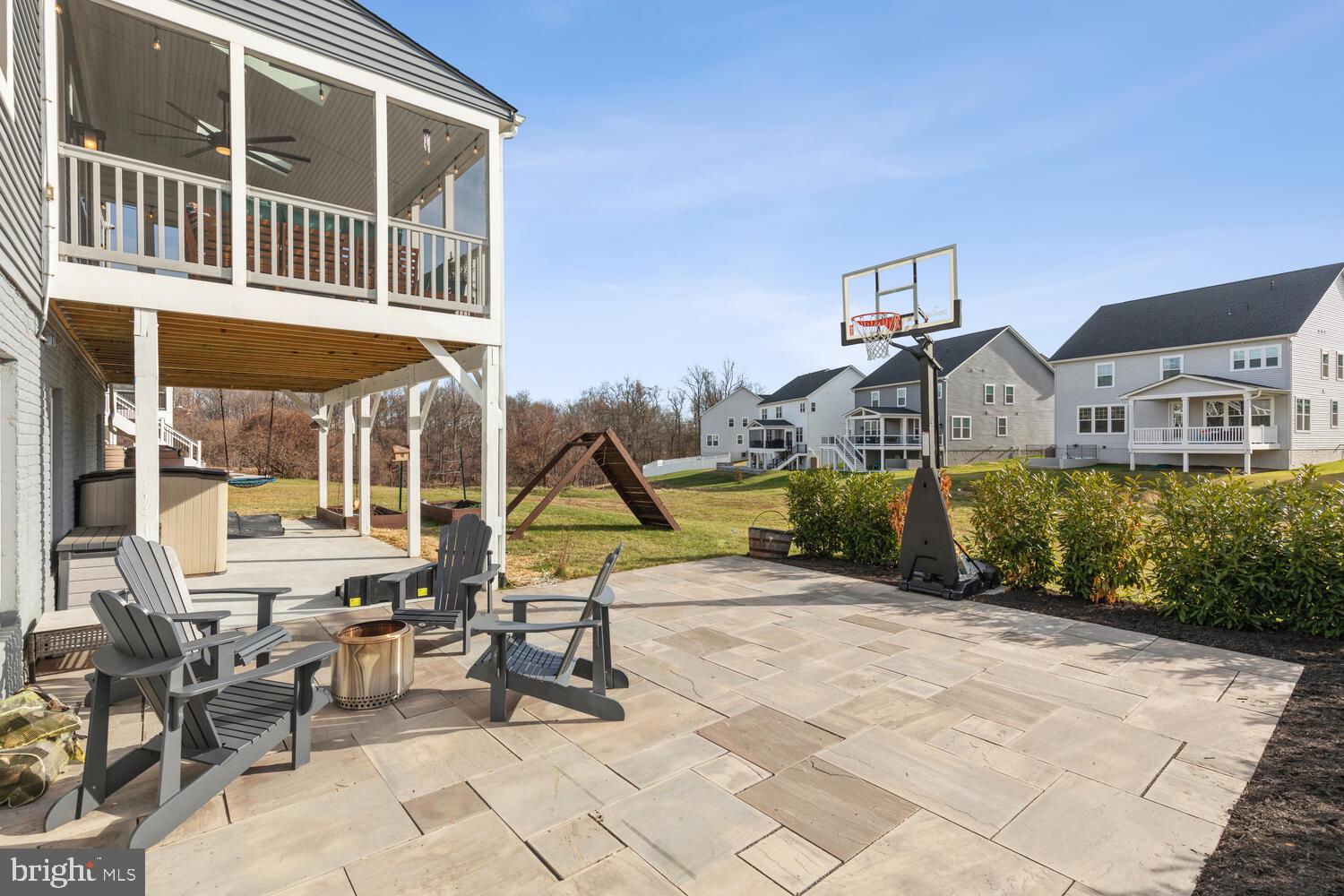 MAPLE LAWN SOUTH - Residential