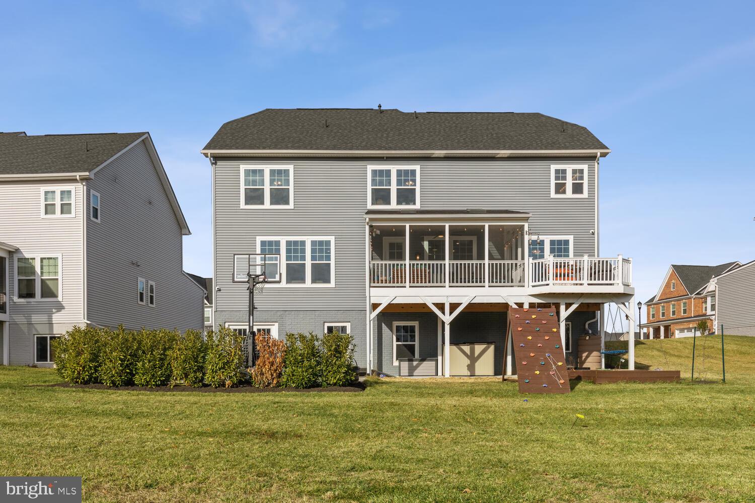 MAPLE LAWN SOUTH - Residential