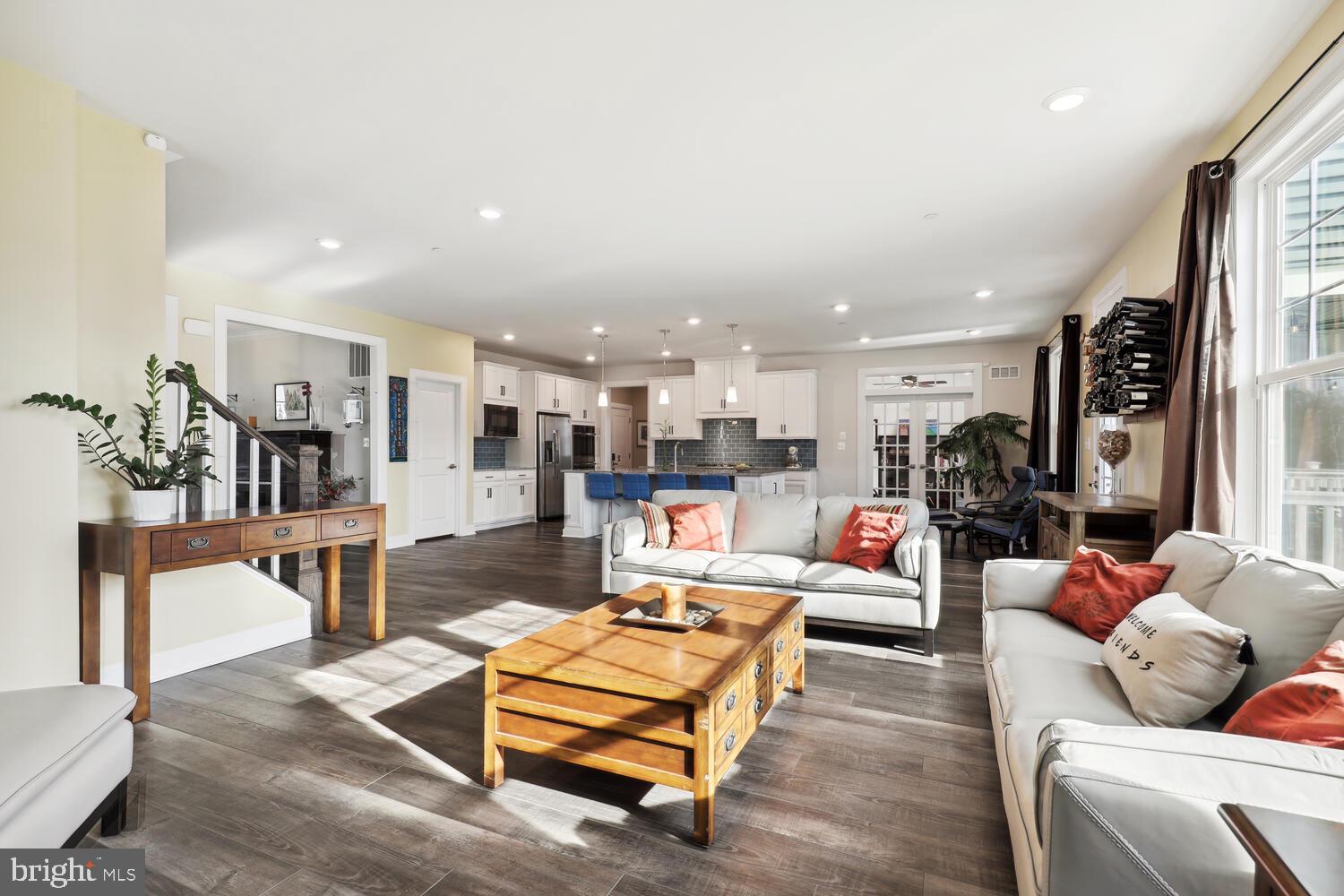 MAPLE LAWN SOUTH - Residential