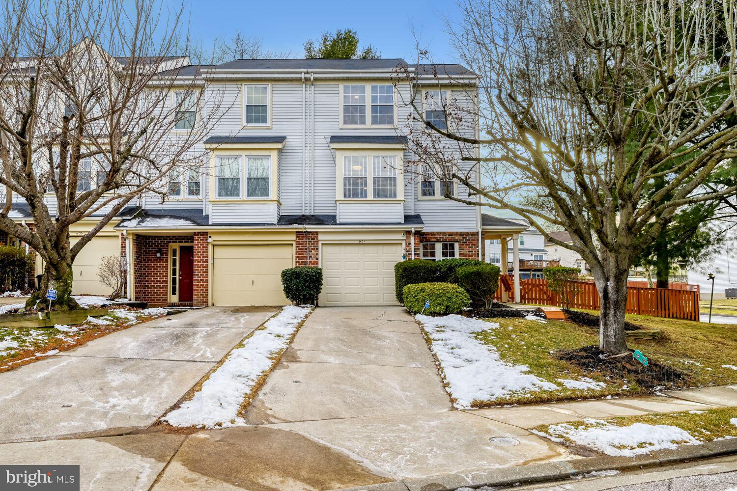 TIMBER GROVE - Residential