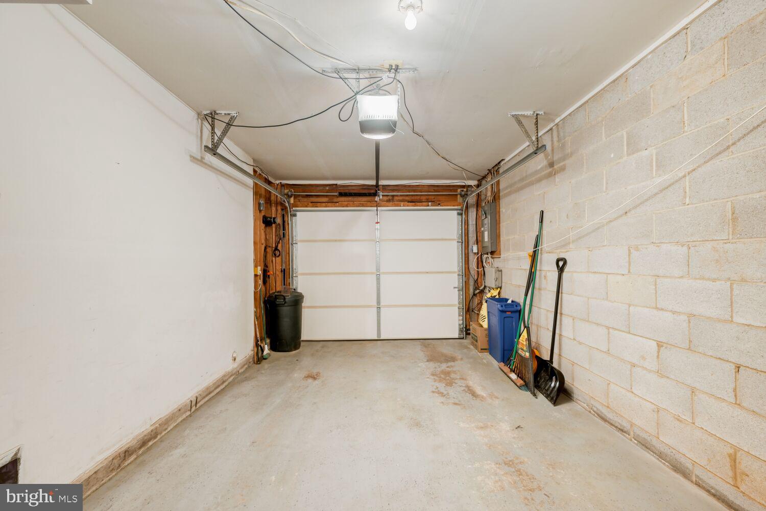 TIMBER GROVE - Residential