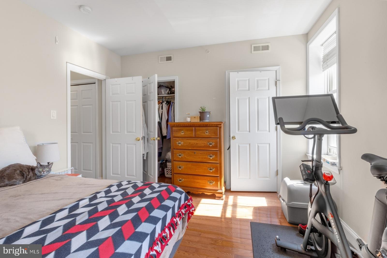 GRADUATE HOSPITAL - Residential Lease